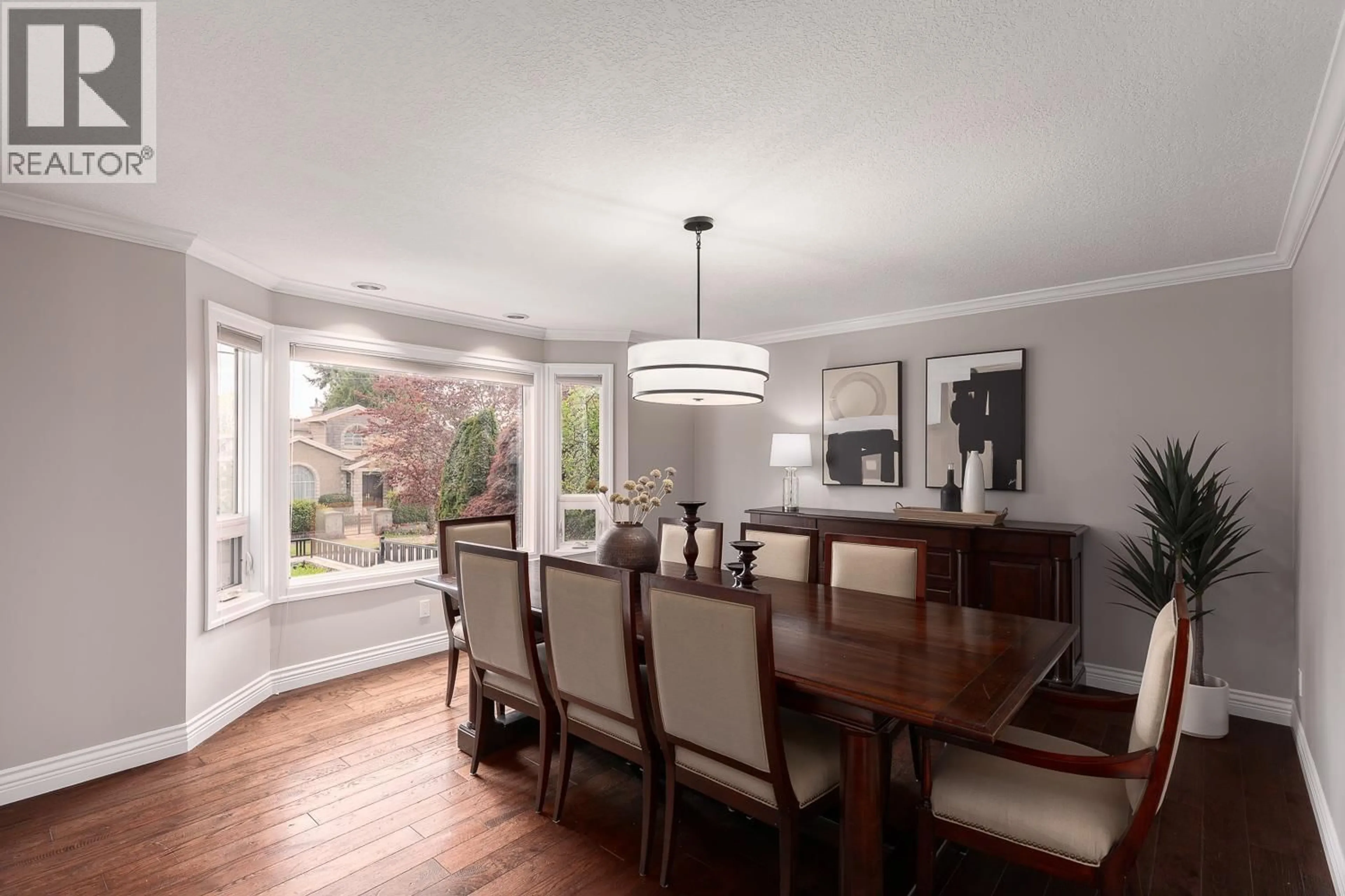 Dining room, wood/laminate floor for 3557 36TH AVENUE, Vancouver British Columbia V6N2S1