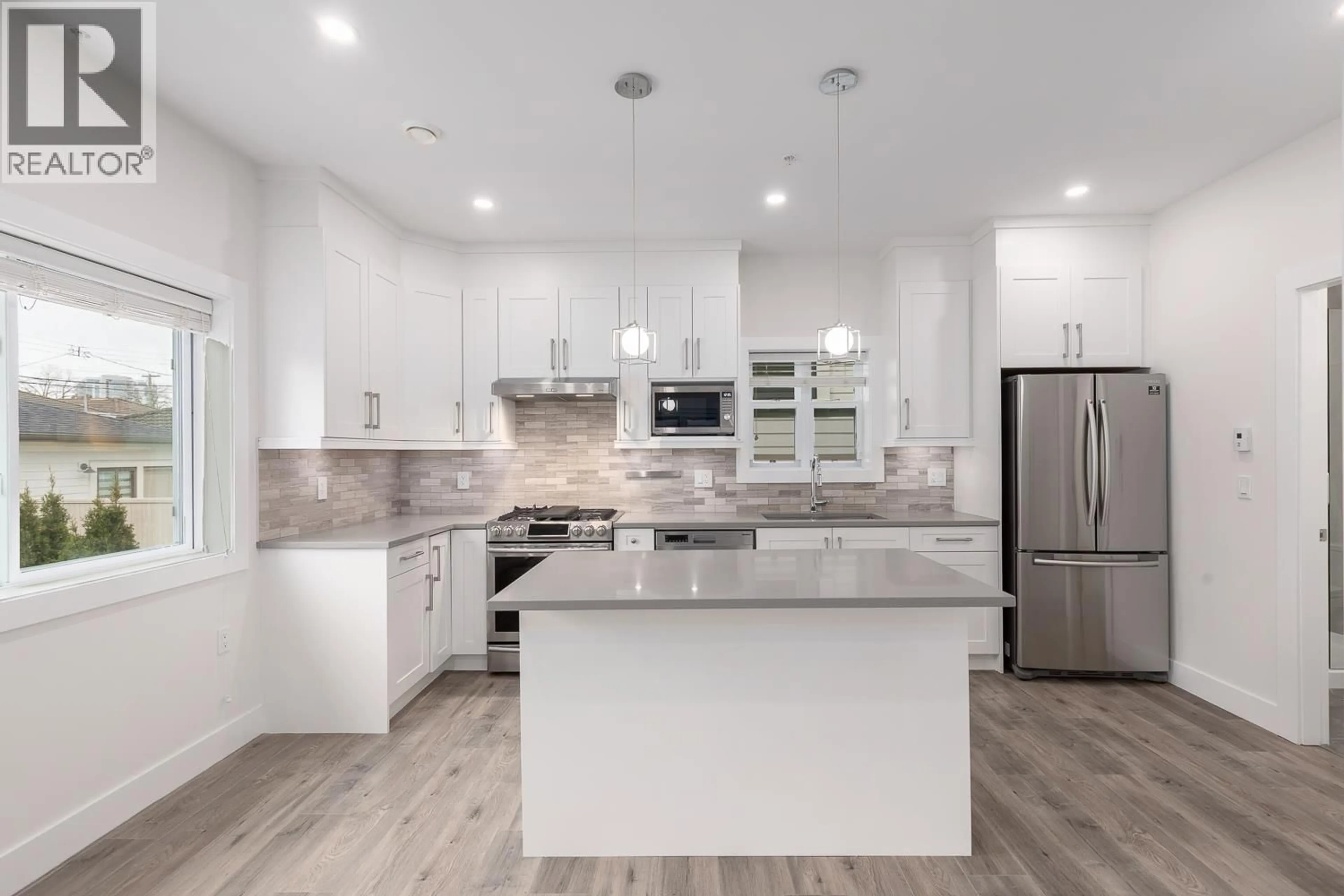 Contemporary kitchen, unknown for 2255 35TH AVENUE, Vancouver British Columbia V5P1C1