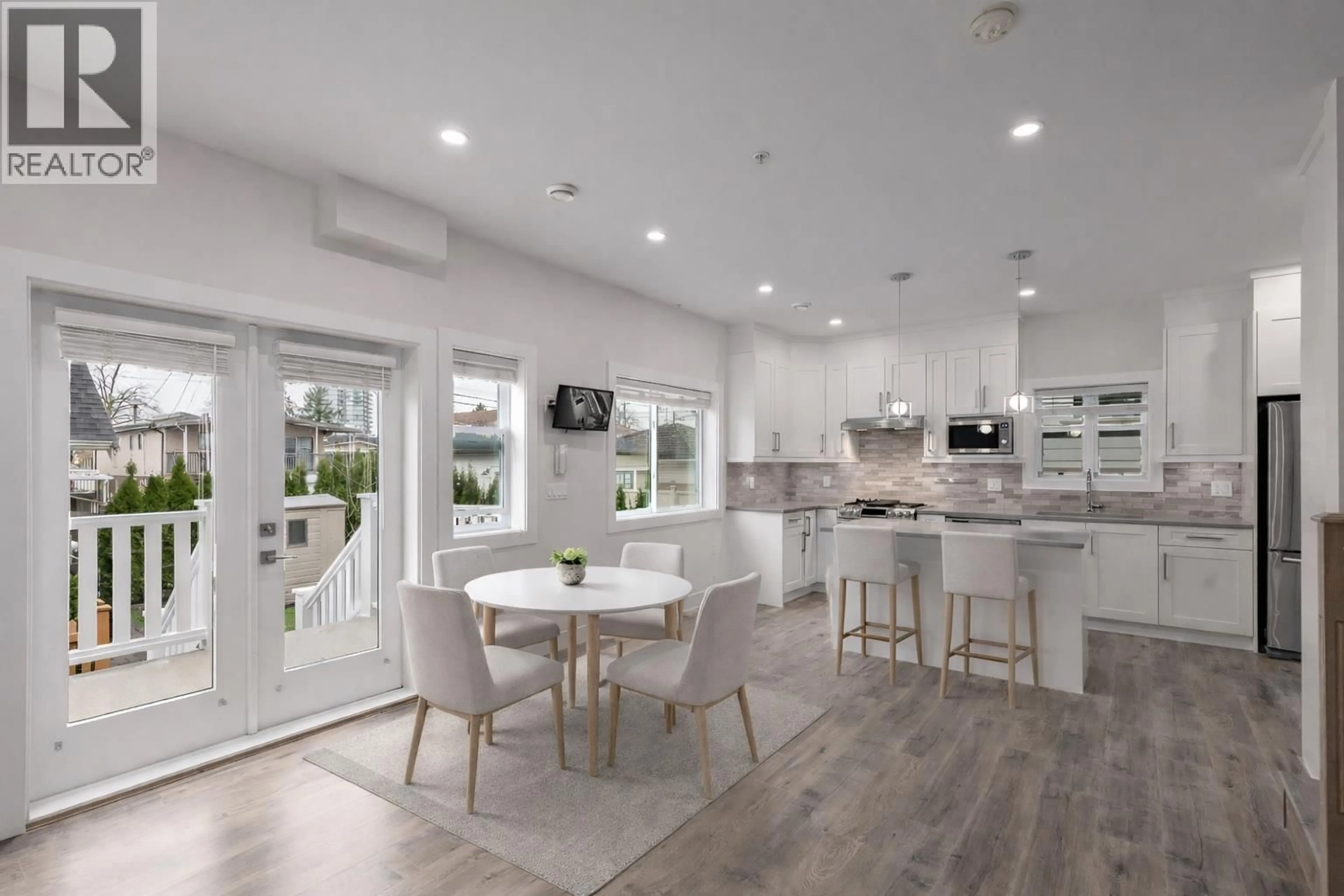 Open concept kitchen, ceramic/tile floor for 2255 35TH AVENUE, Vancouver British Columbia V5P1C1