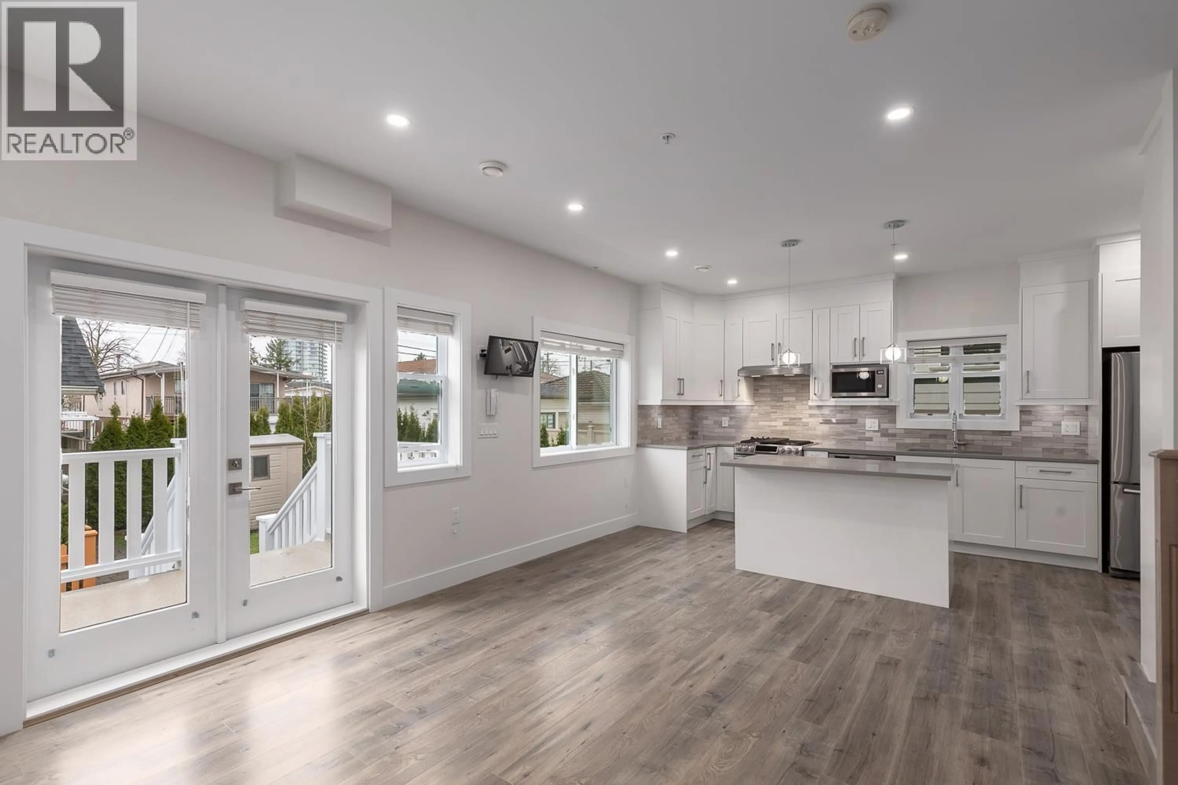 Open concept kitchen, unknown for 2255 35TH AVENUE, Vancouver British Columbia V5P1C1