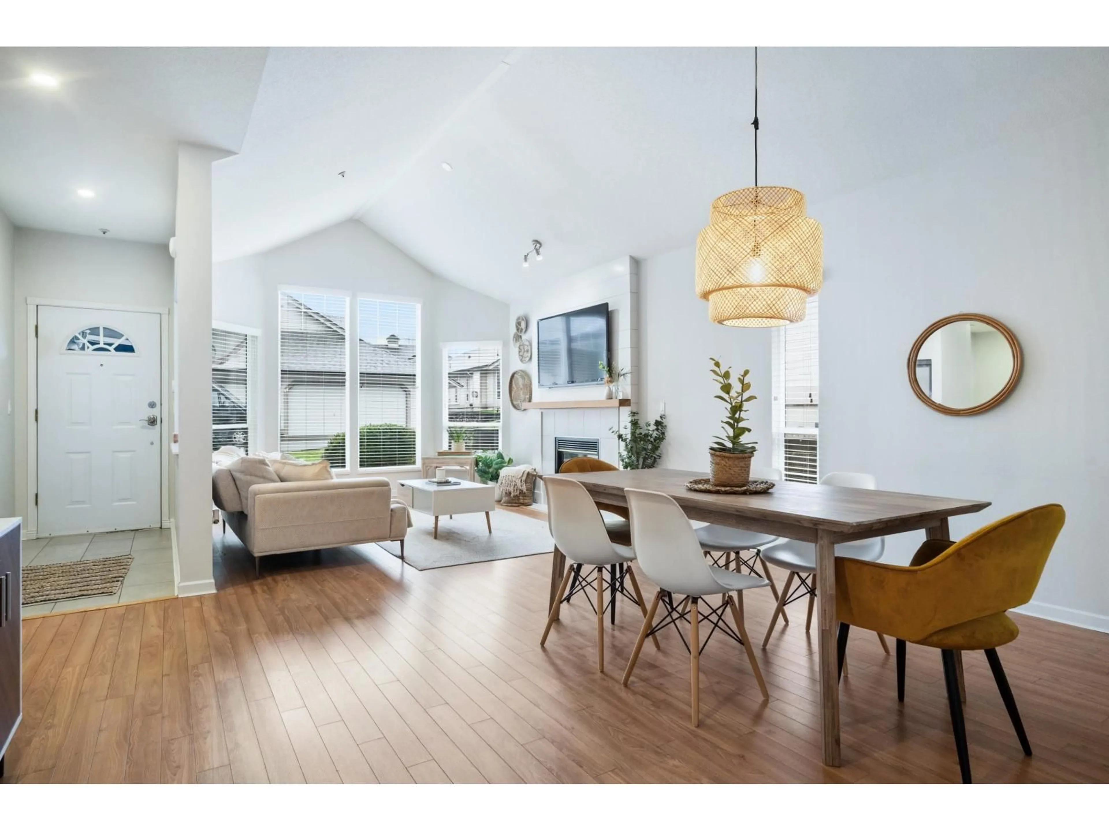 Unknown for 13 - 9025 216 STREET, Langley British Columbia V1M2Z8