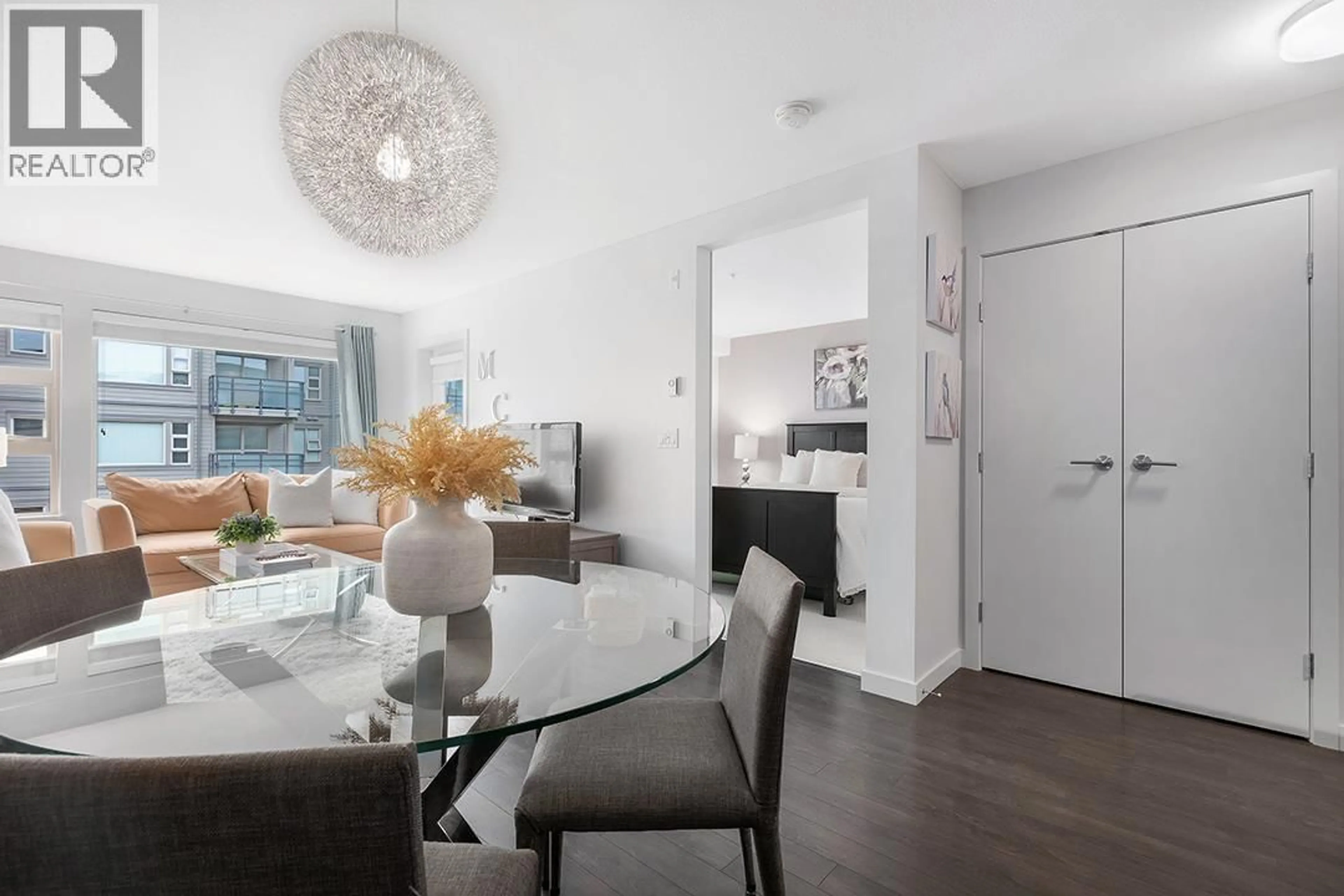 Unknown for 301 - 1673 LLOYD AVENUE, North Vancouver British Columbia V7P0A9