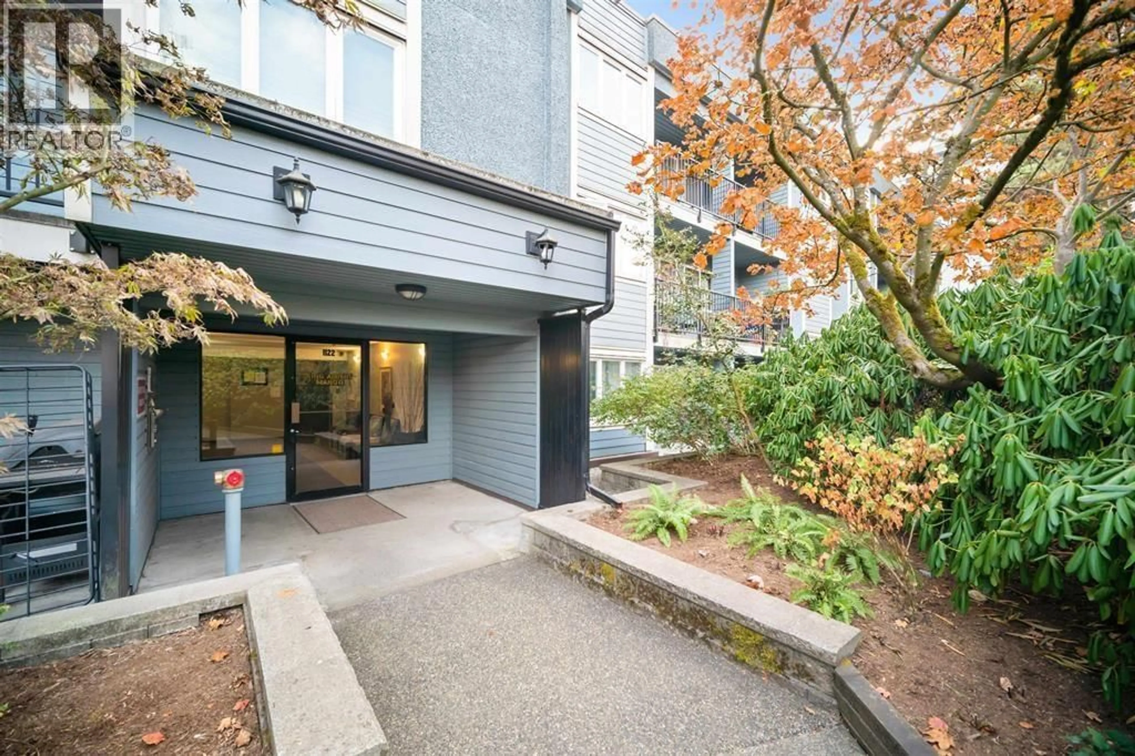 Patio, street for 210 - 1122 KING ALBERT AVENUE, Coquitlam British Columbia V3J1X7