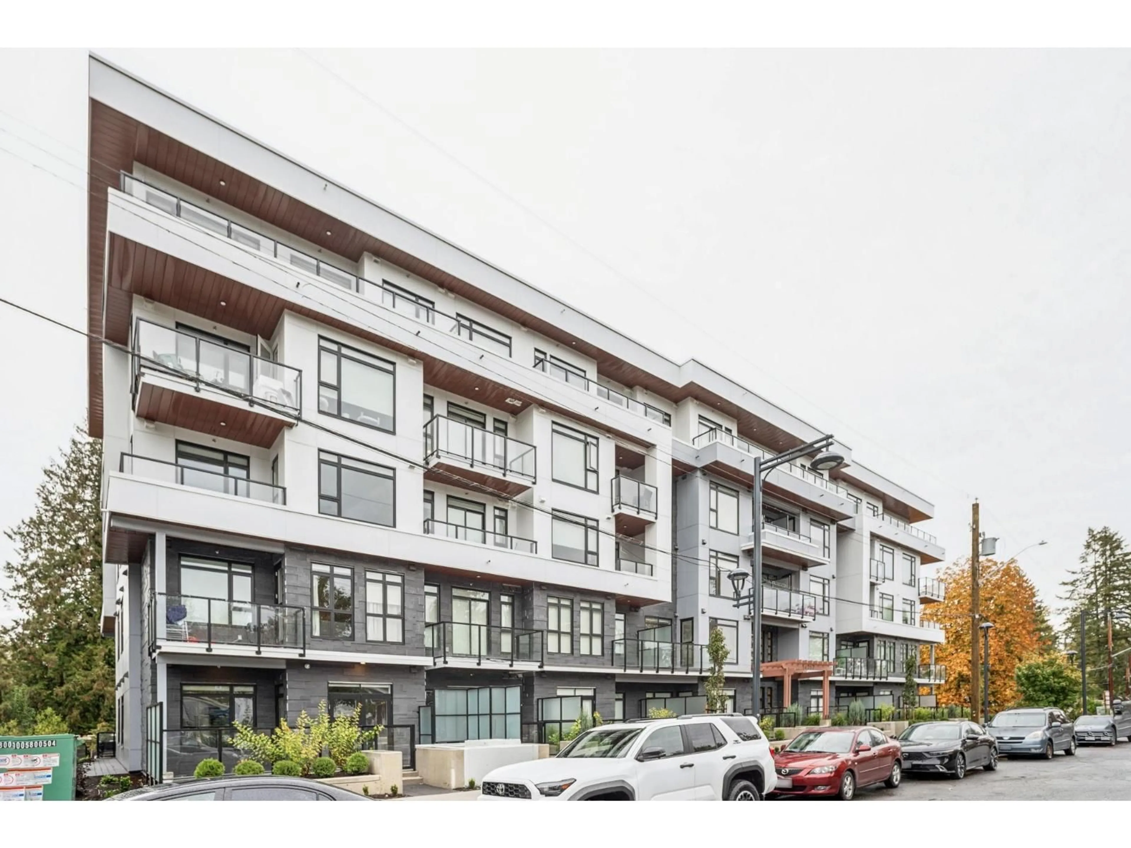 Unknown for 202 - 14257 103A AVENUE AVENUE, Surrey British Columbia V3T1T1