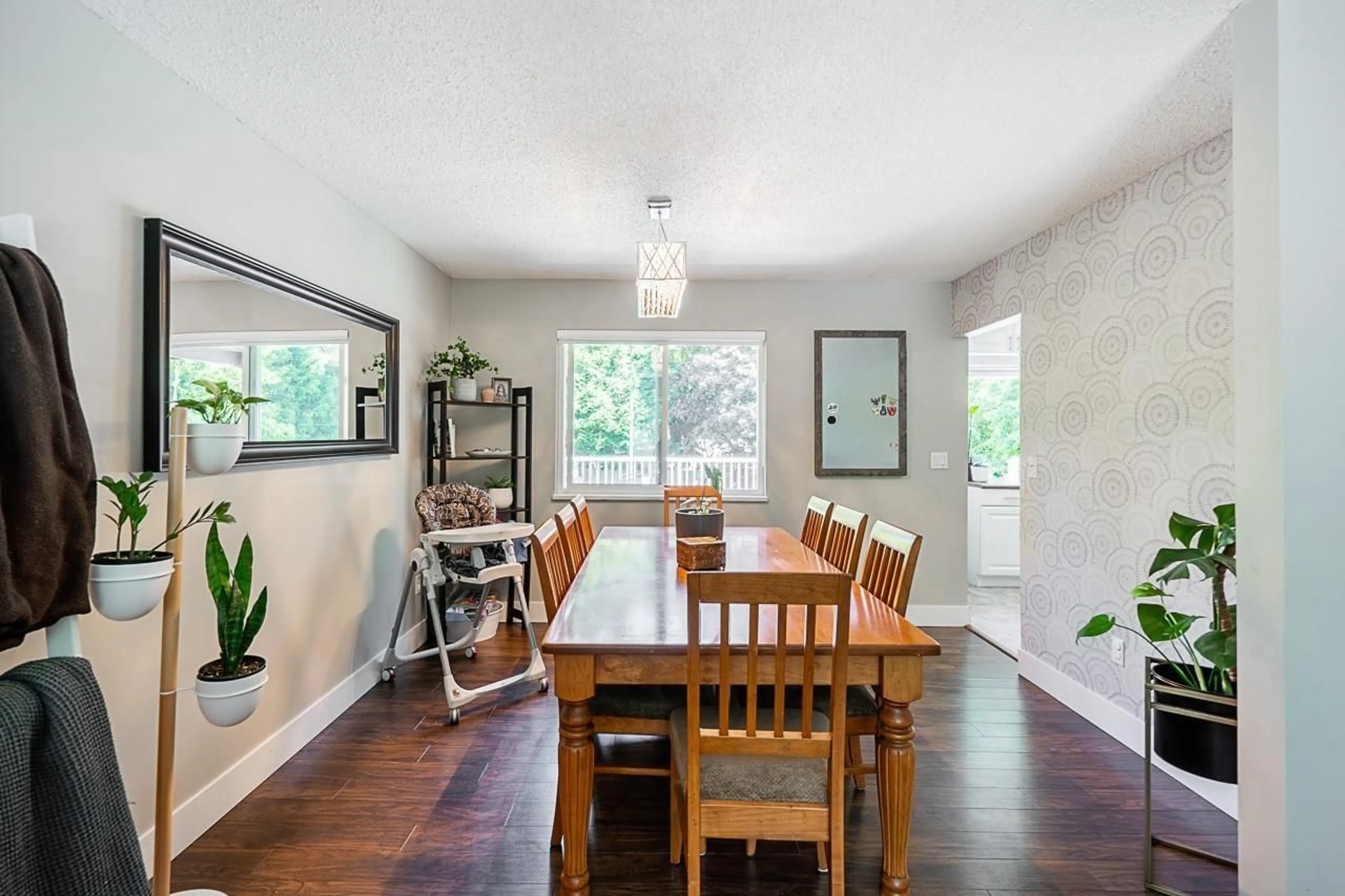 Dining room, unknown for 17223 61B AVENUE, Surrey British Columbia V3S5M7