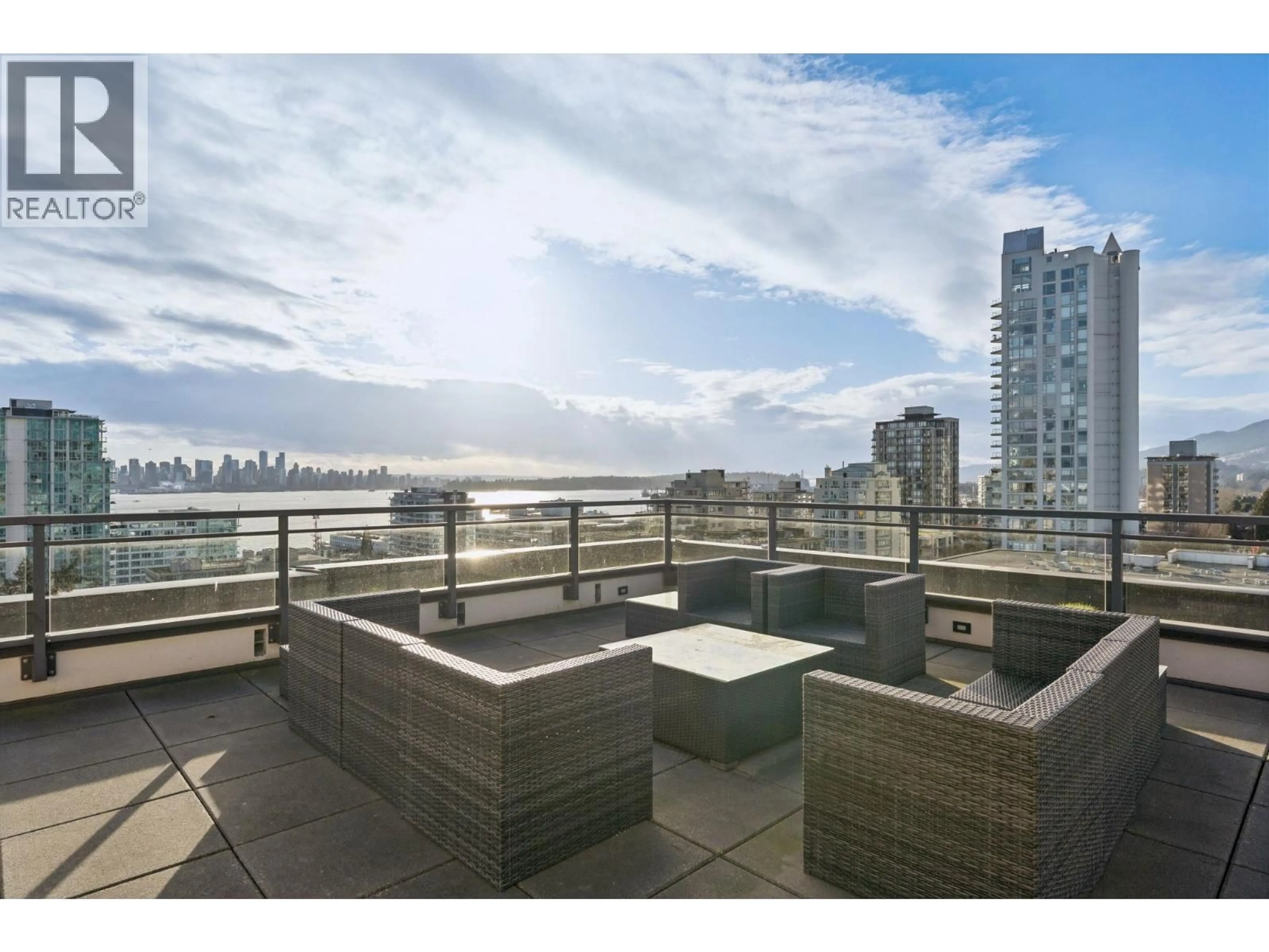 Patio, water/lake/river/ocean view for 602 - 131 3RD STREET, North Vancouver British Columbia V7L0E3