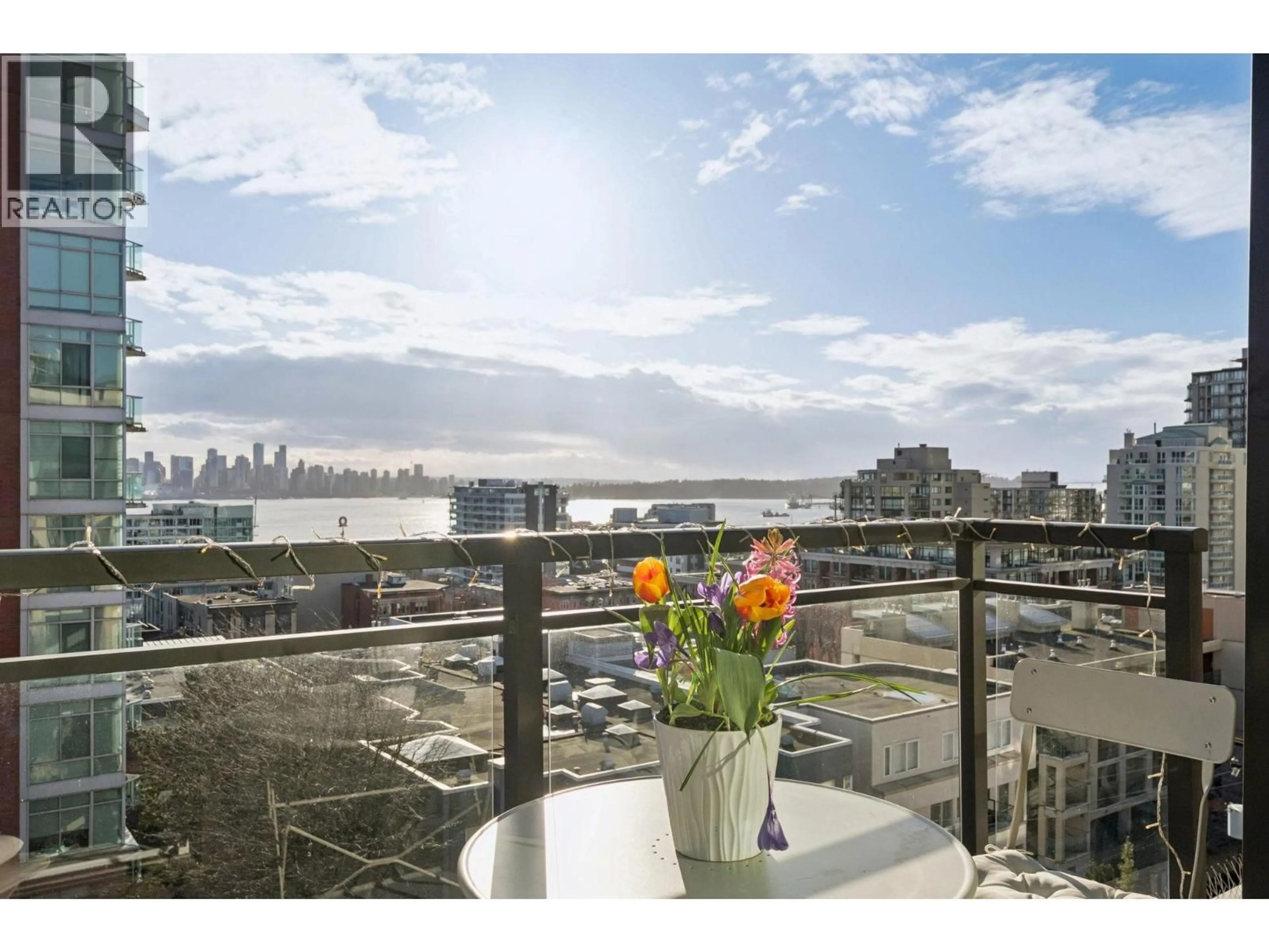 Balcony in the apartment, water/lake/river/ocean view for 602 - 131 3RD STREET, North Vancouver British Columbia V7L0E3