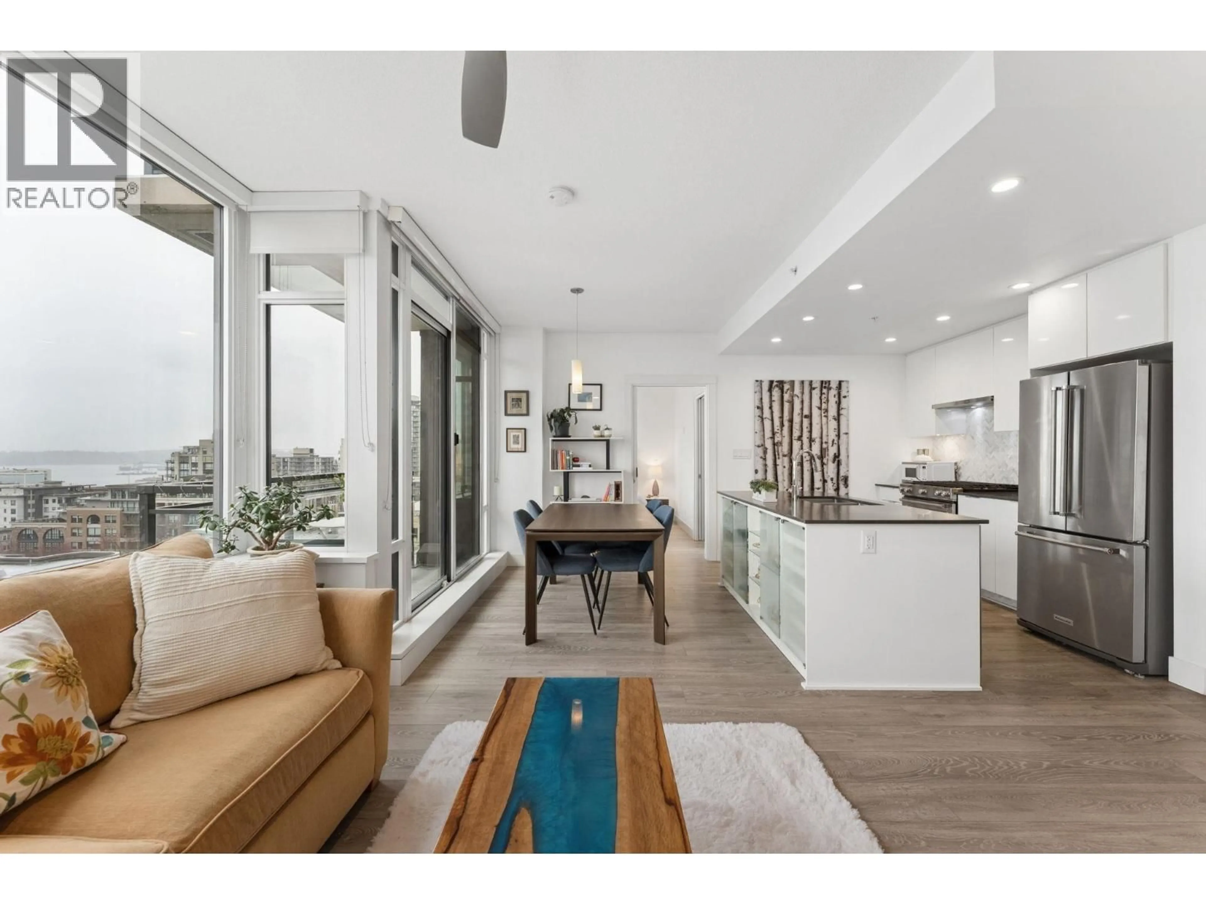 Unknown for 602 - 131 3RD STREET, North Vancouver British Columbia V7L0E3