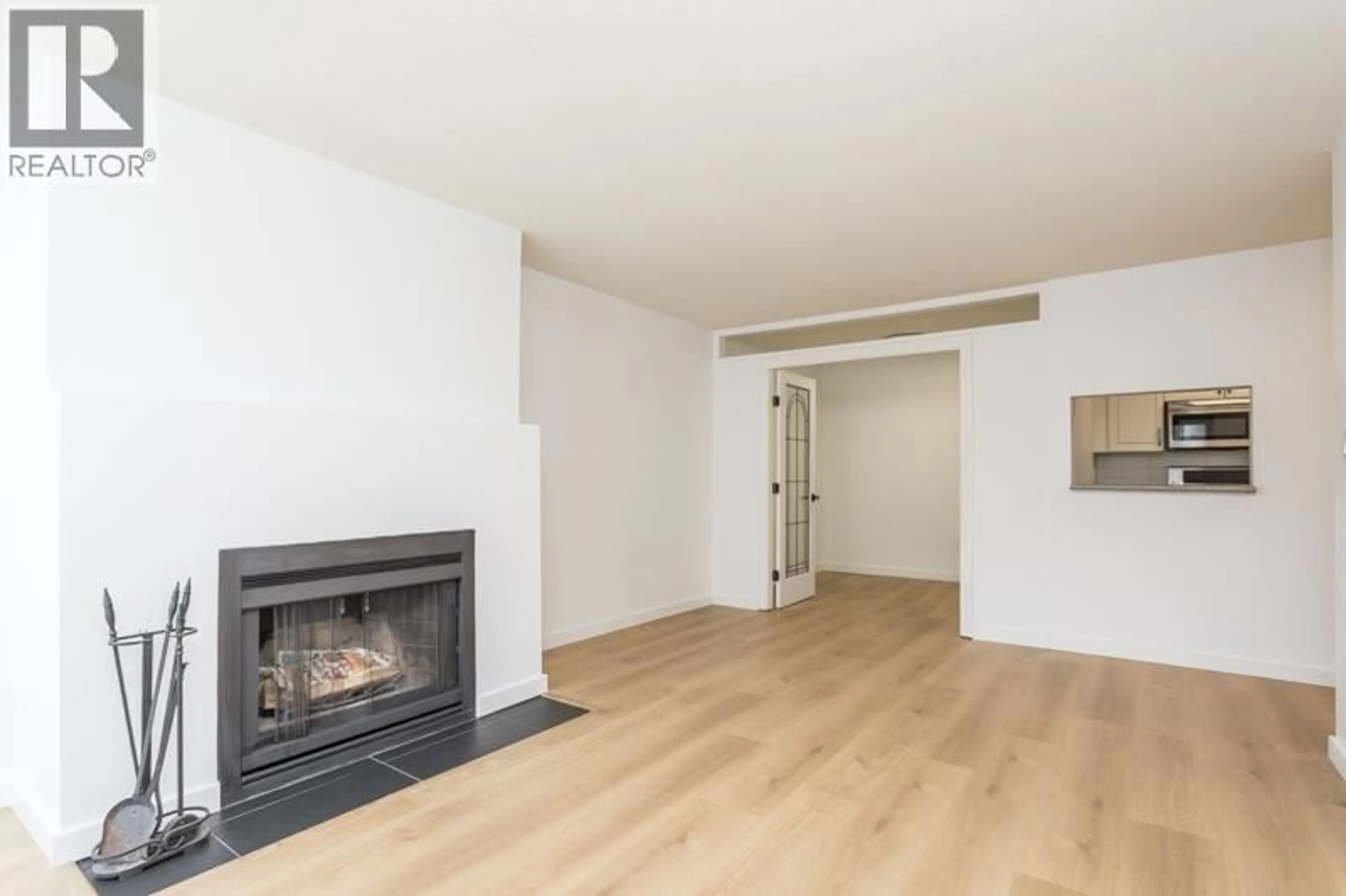 A pic of a room for 108 - 7471 BLUNDELL ROAD, Richmond British Columbia V6Y1J6