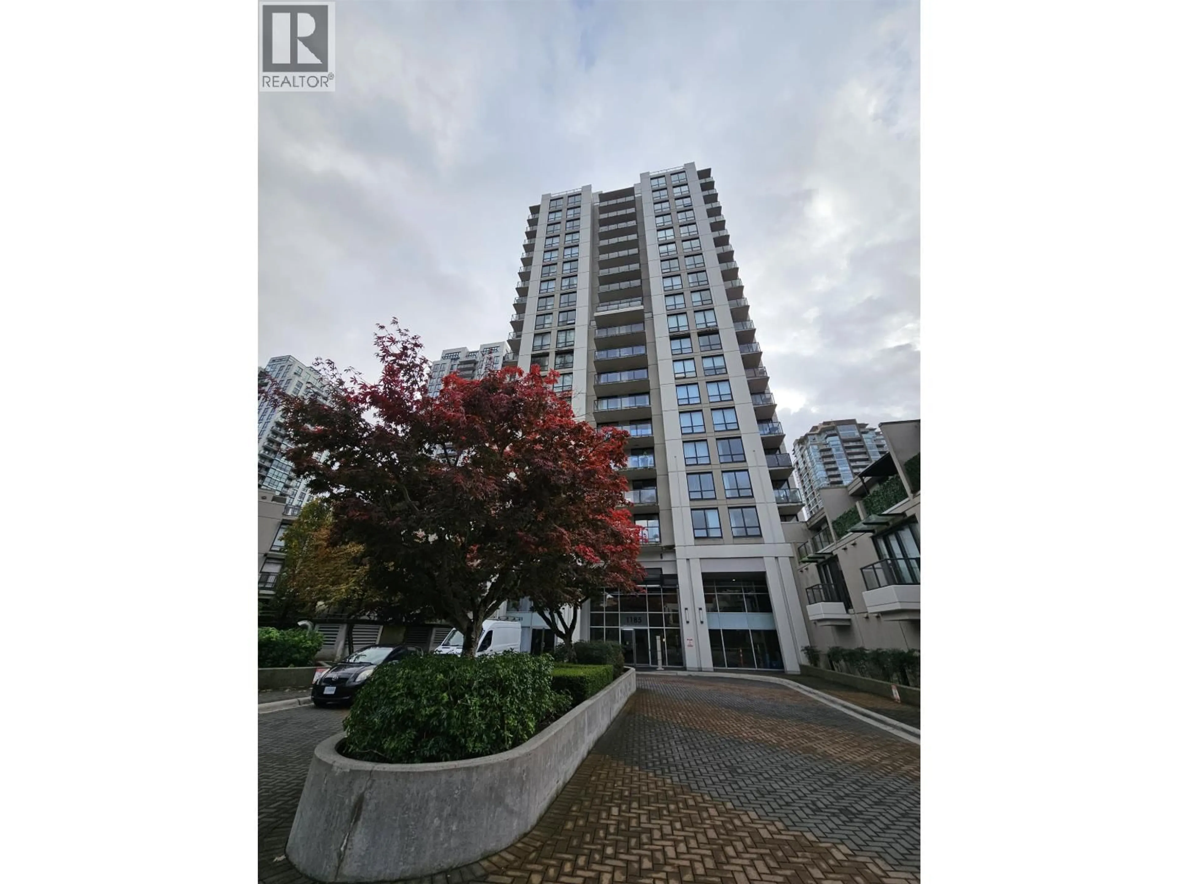 A pic from outside/outdoor area/front of a property/back of a property/a pic from drone, street for 1406 - 1185 THE HIGH STREET, Coquitlam British Columbia V3B0A9
