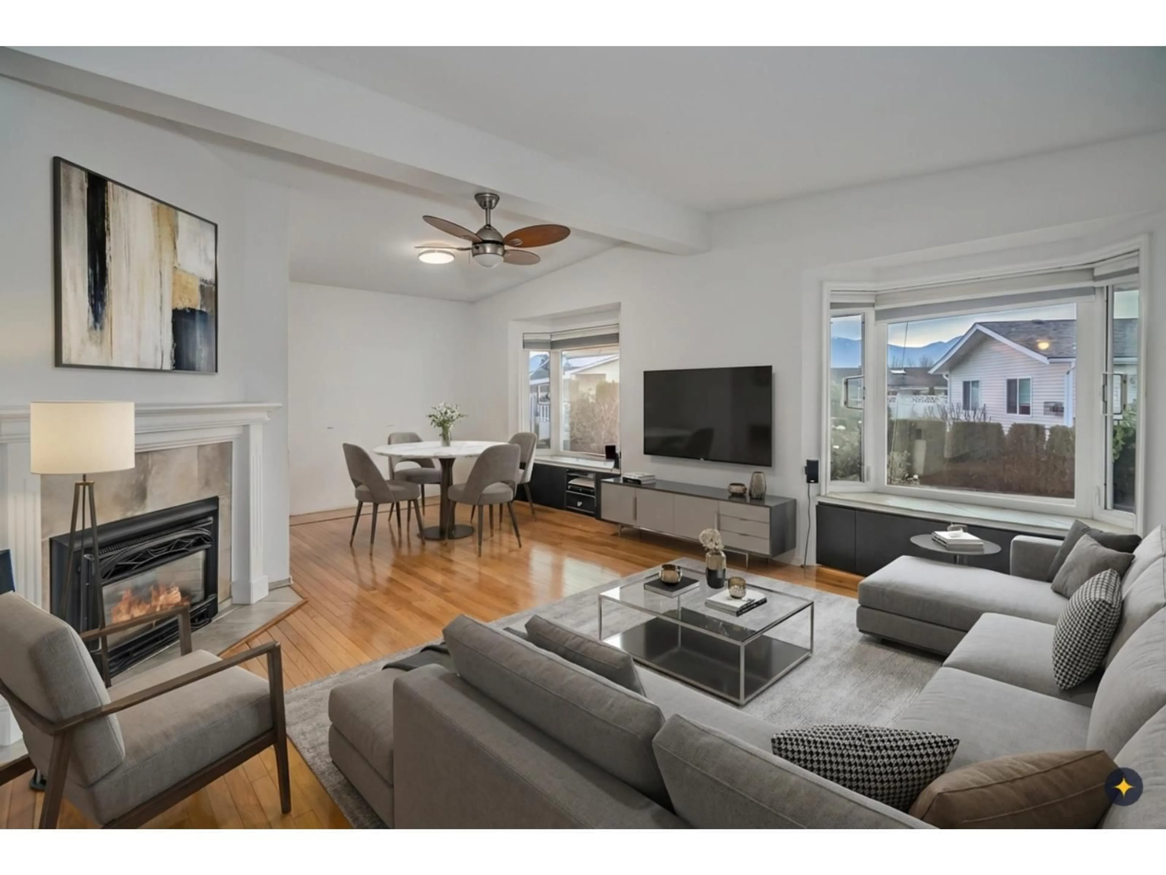 Living room with furniture, wood/laminate floor for 46 - 9055 ASHWELL ROAD, Chilliwack British Columbia V2P7S6