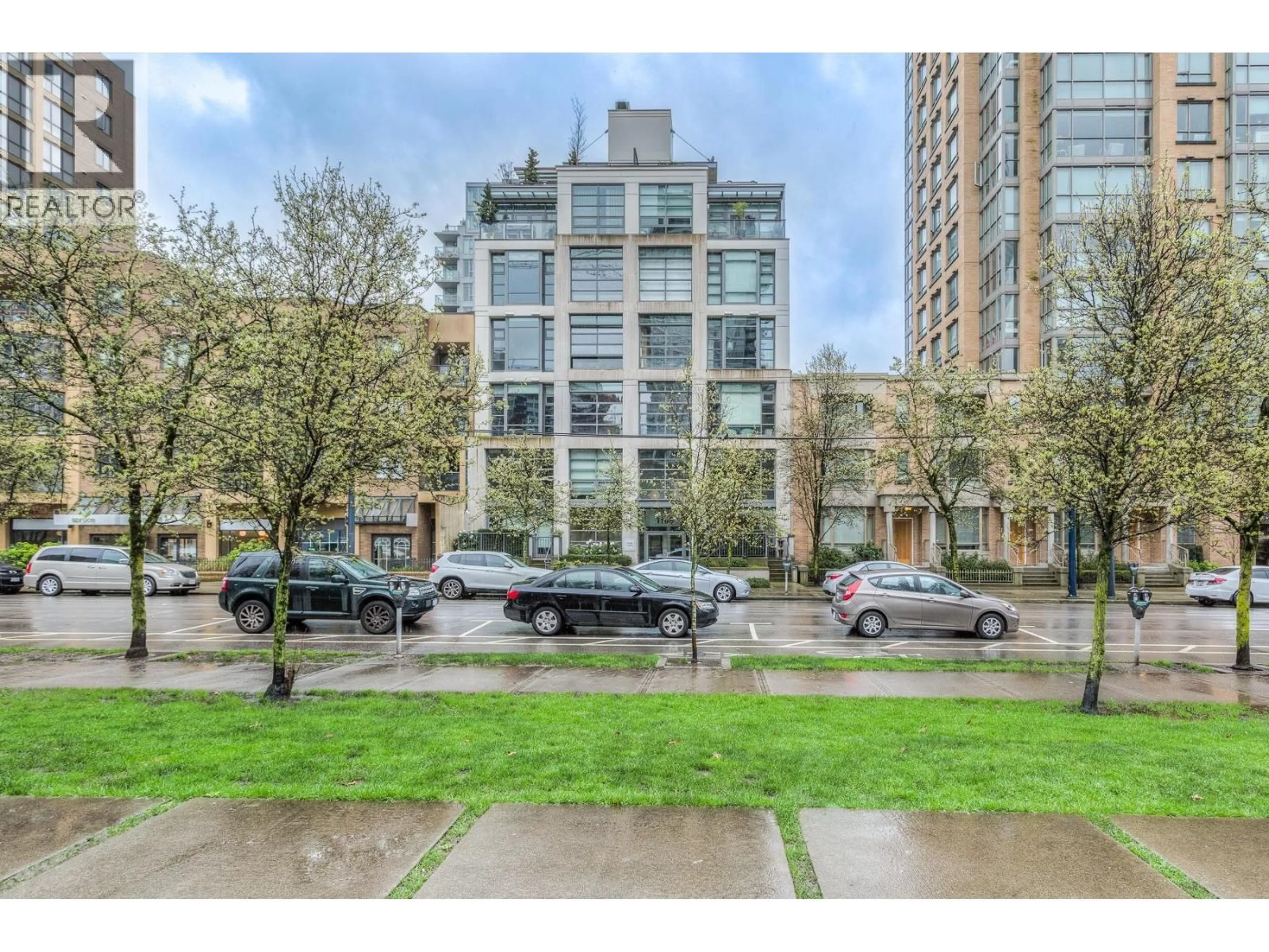 Unknown for 104 - 1168 RICHARDS STREET, Vancouver British Columbia V6B3E6