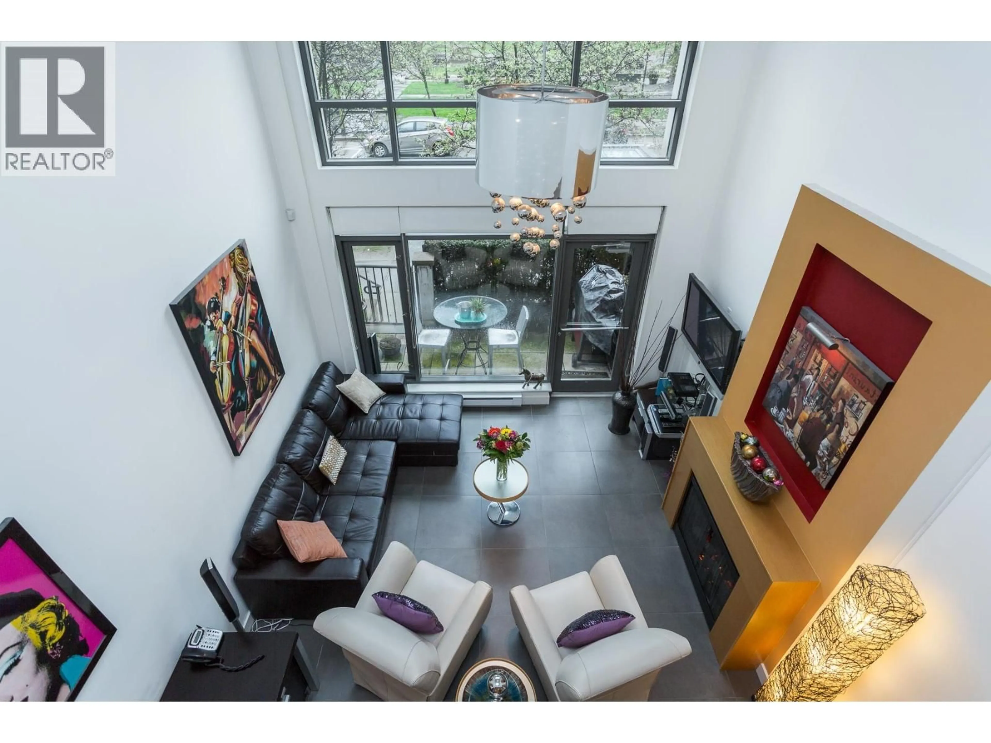 Living room with furniture, unknown for 104 - 1168 RICHARDS STREET, Vancouver British Columbia V6B3E6