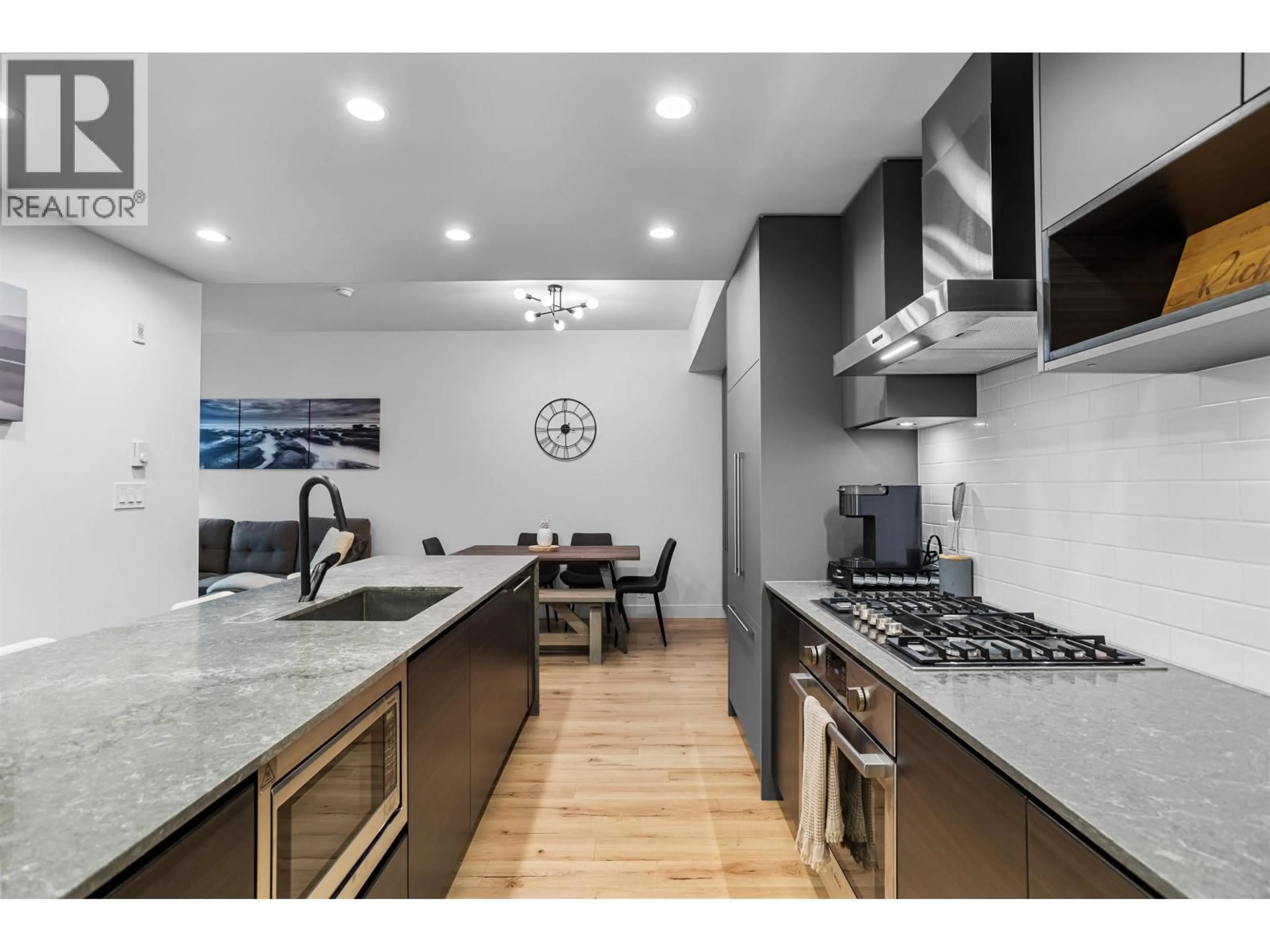 Open concept kitchen, unknown for 108 - 55 KLAHANIE DRIVE, Port Moody British Columbia V3H2R8