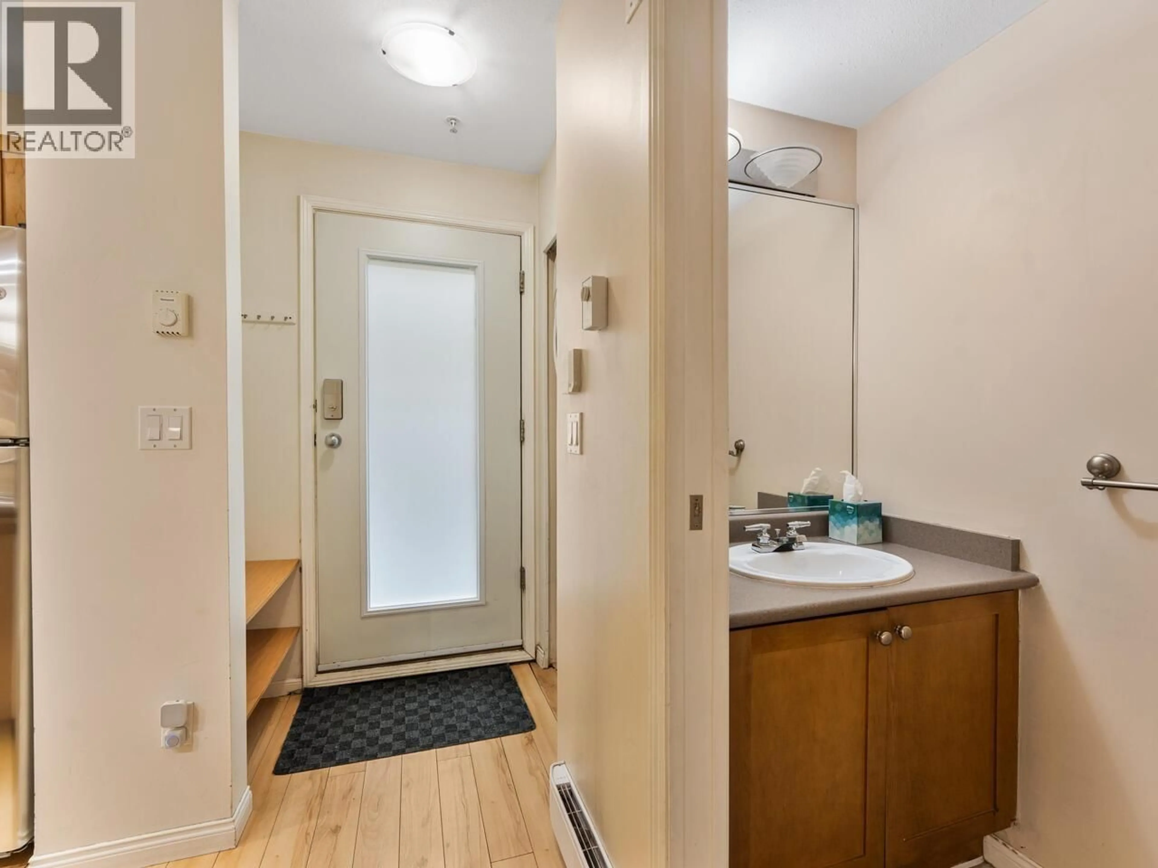 Unknown for 8 - 2375 BROADWAY STREET, Vancouver British Columbia V6K2E6