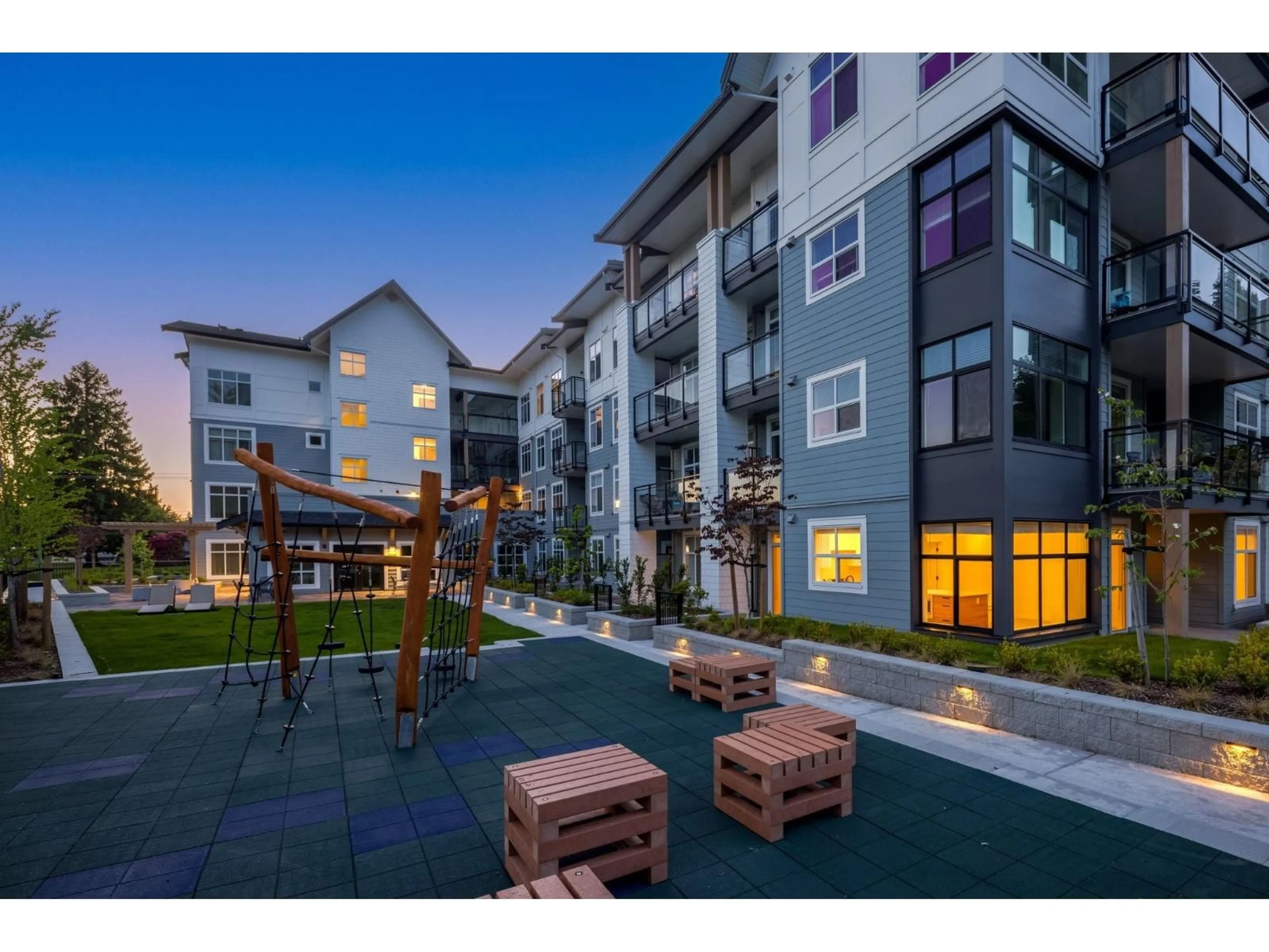 Unknown for 102 - 33920 BEST AVENUE, Mission British Columbia V2V0L9