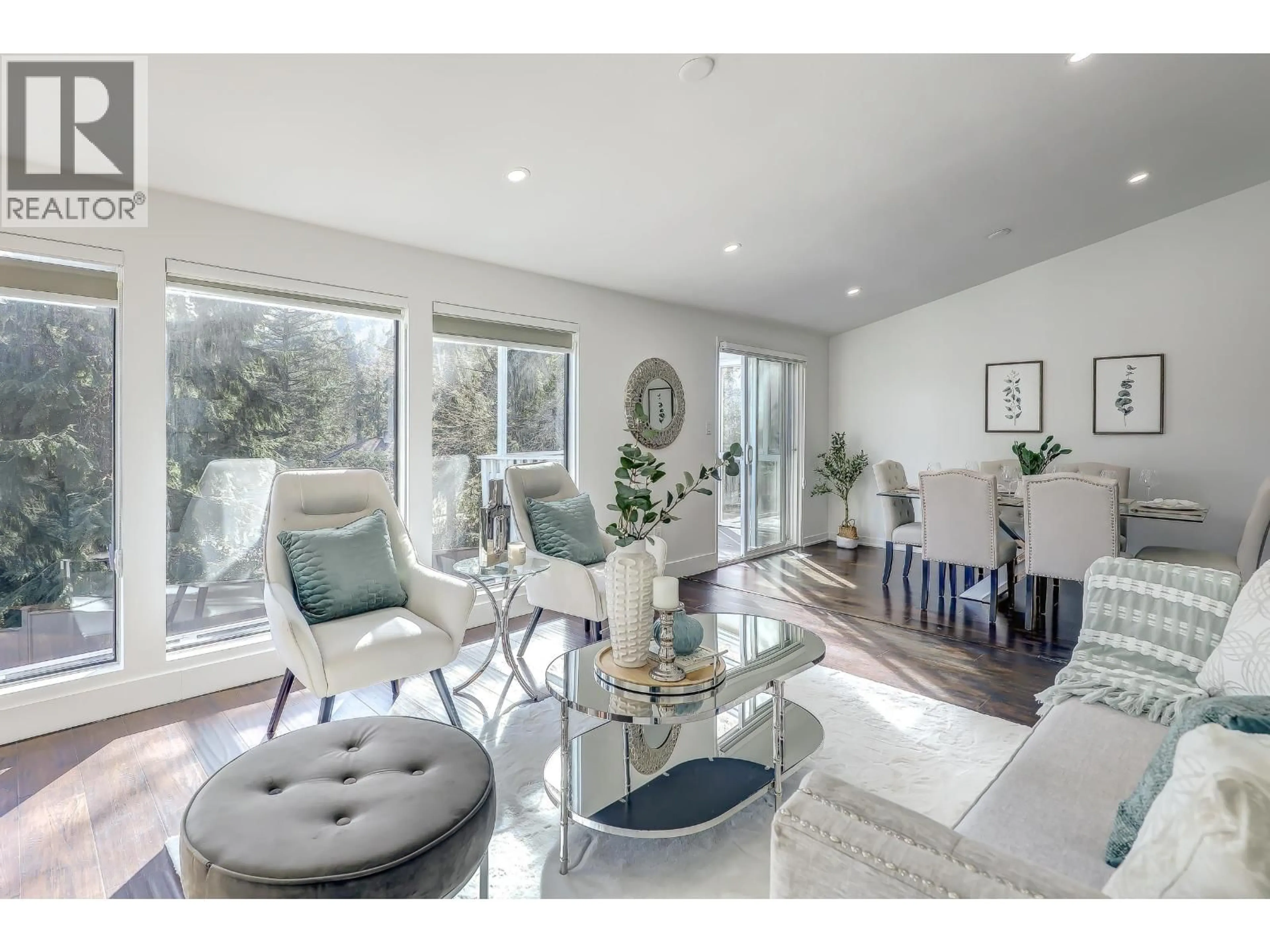 Living room with furniture, unknown for 16 MOUNT ROYAL DRIVE, Port Moody British Columbia V3H1P6