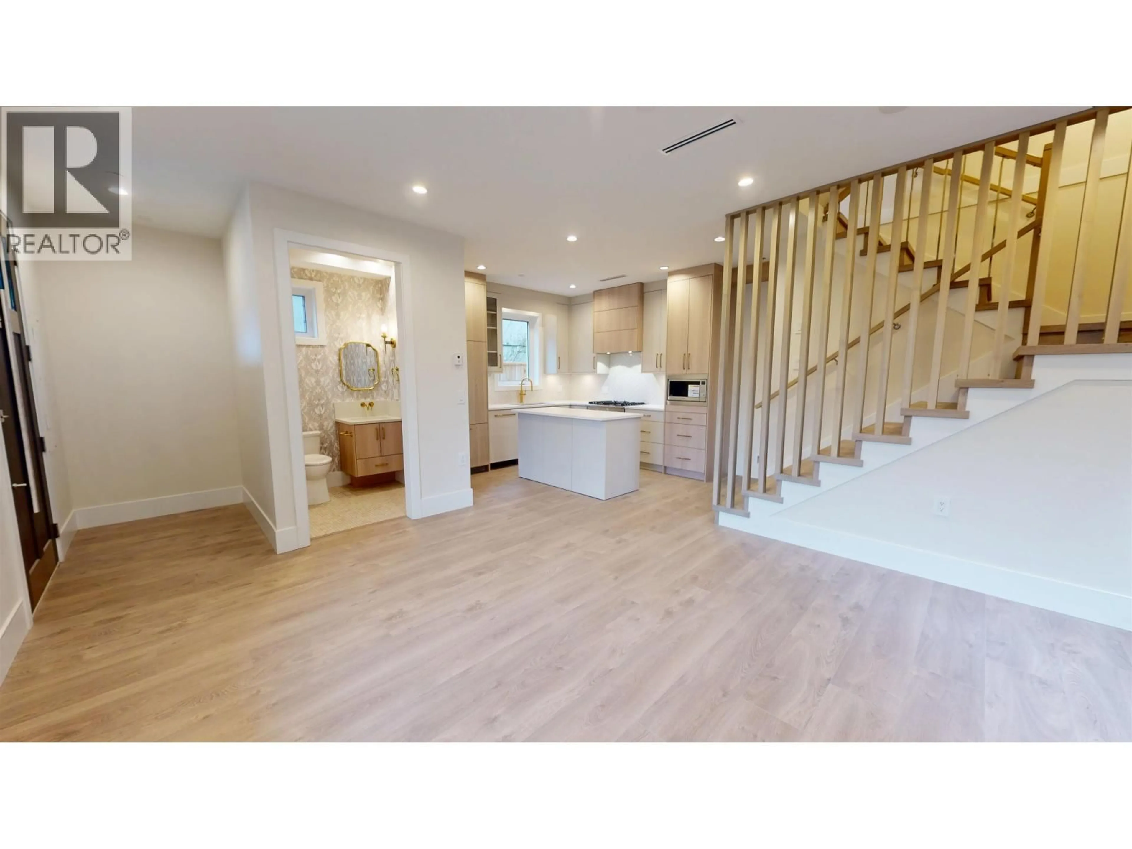 Unknown for 1 - 2528 TURNER STREET, Vancouver British Columbia V5K2E8