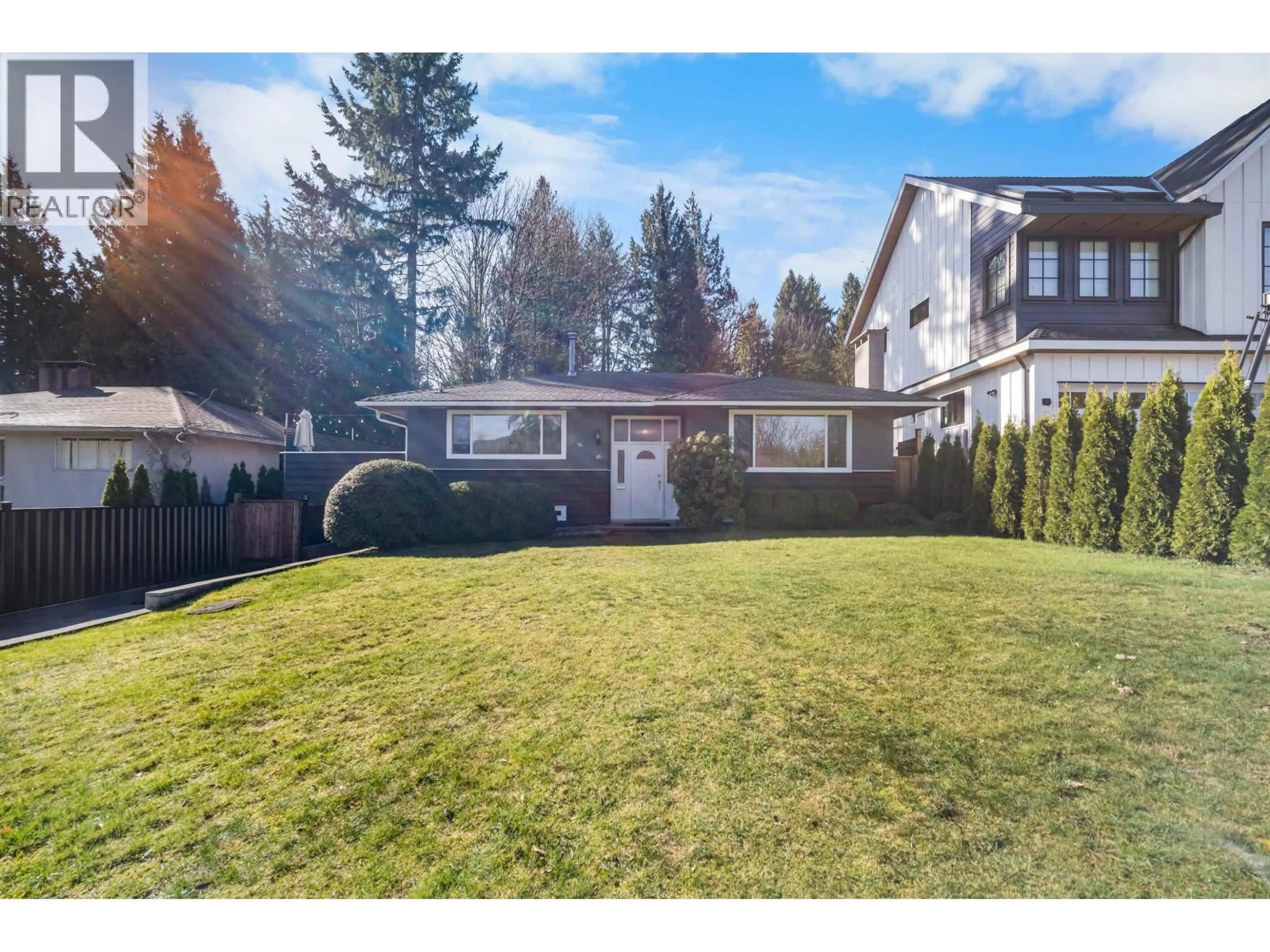A pic from outside/outdoor area/front of a property/back of a property/a pic from drone, street for 36 MOUNT ROYAL DRIVE, Port Moody British Columbia V3H1P6