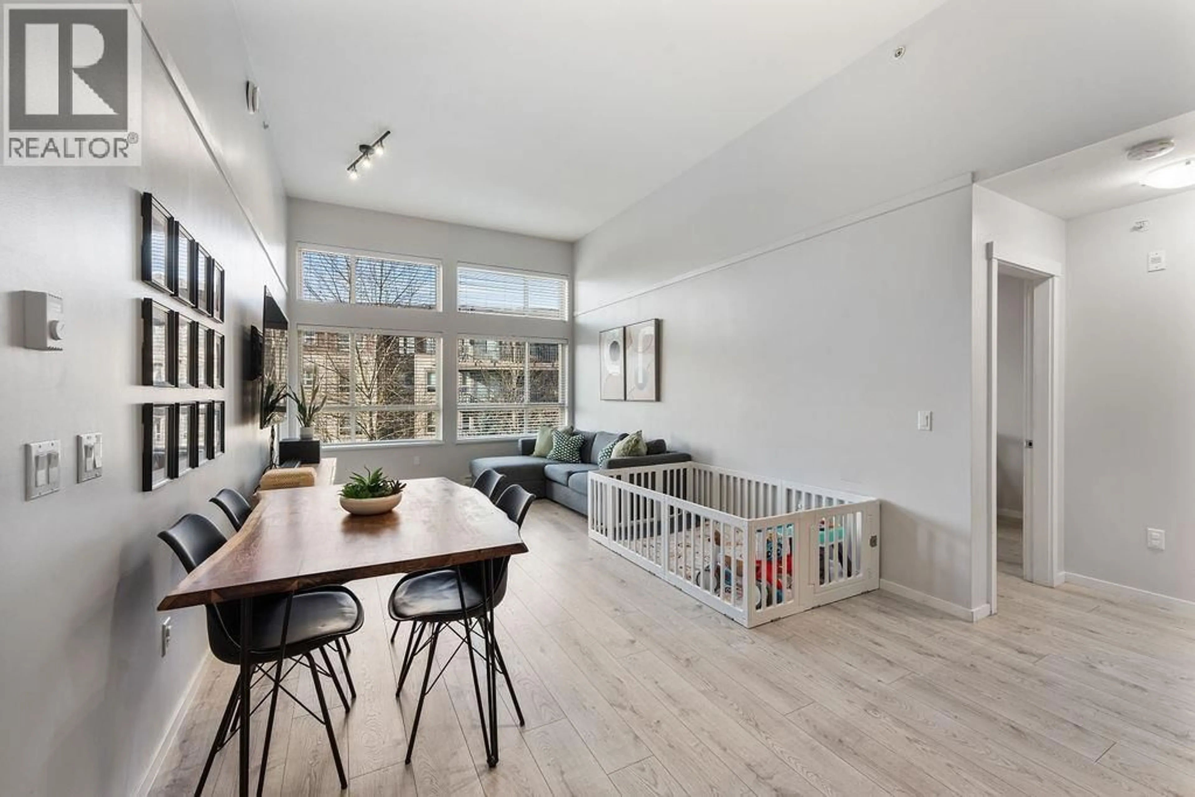 Unknown for 413 - 3156 DAYANEE SPRINGS BOULEVARD, Coquitlam British Columbia V3E0B7