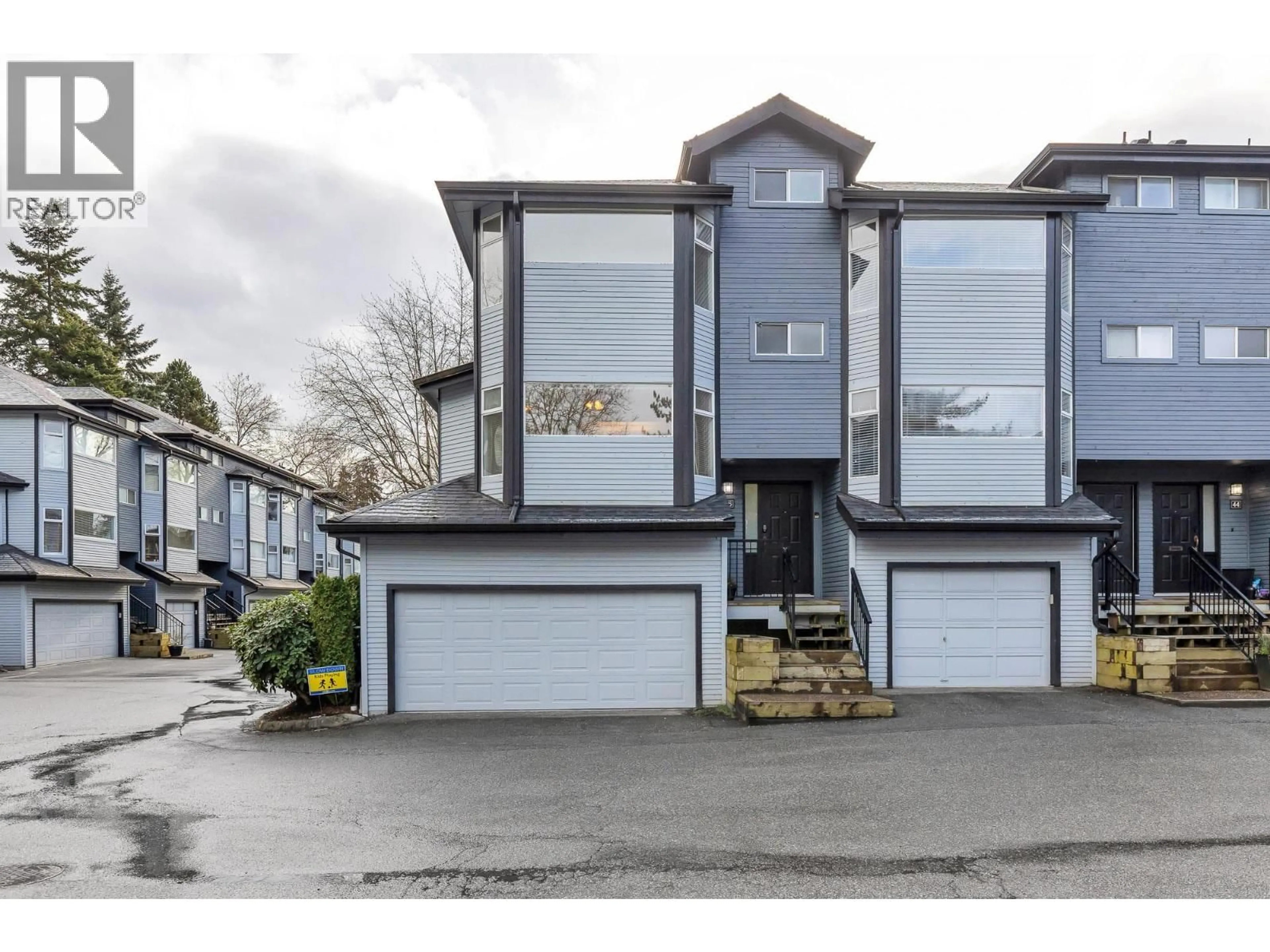 Home with vinyl exterior material, street for 46 - 1195 FALCON DRIVE, Coquitlam British Columbia V3E2H1