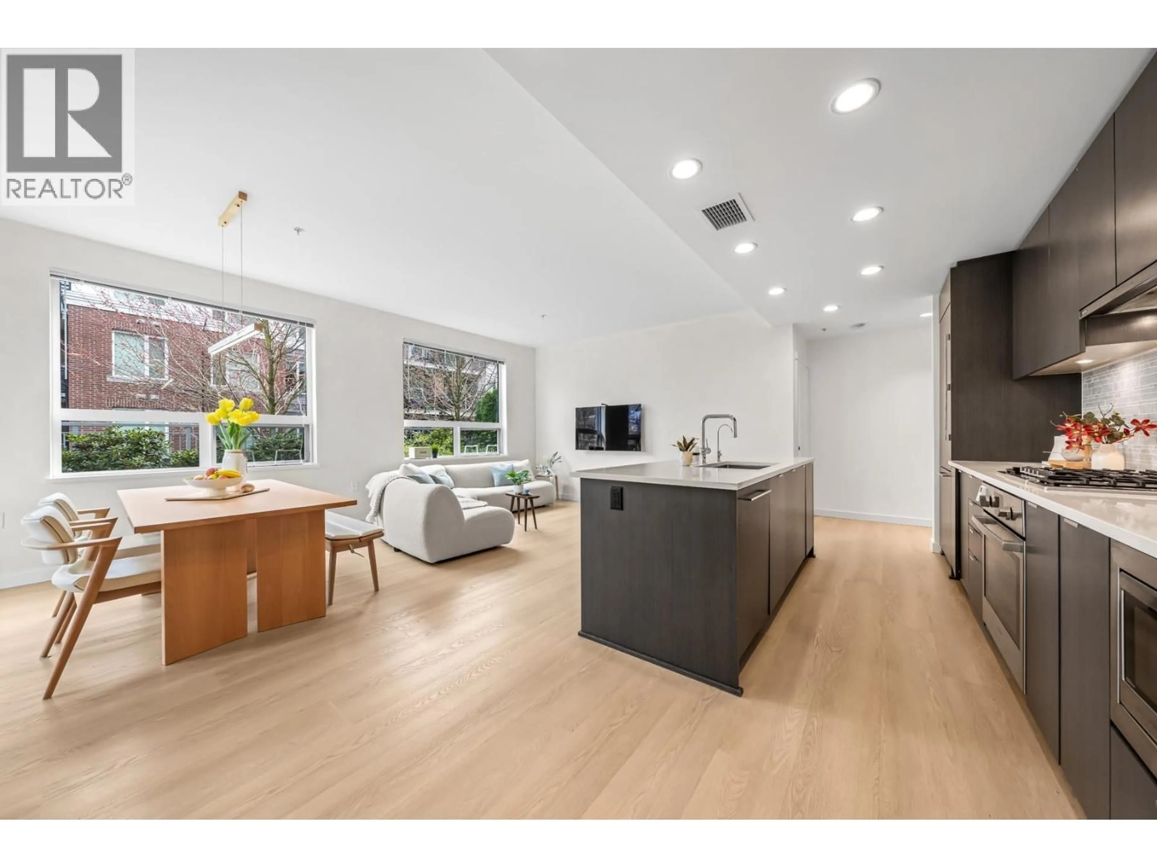 Open concept kitchen, unknown for 114 - 9233 ODLIN ROAD, Richmond British Columbia V6X0V4