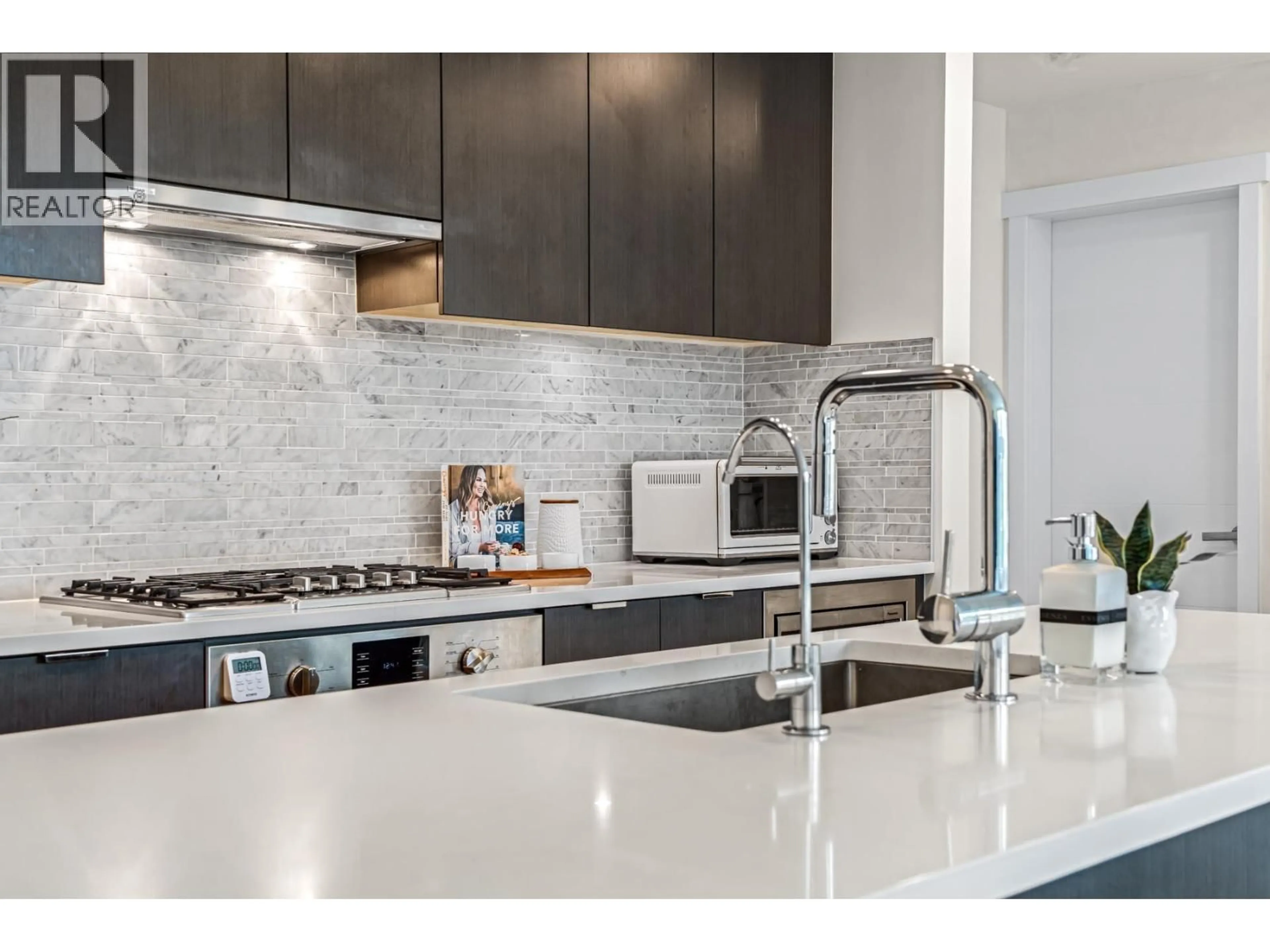 Contemporary kitchen, ceramic/tile floor for 114 - 9233 ODLIN ROAD, Richmond British Columbia V6X0V4