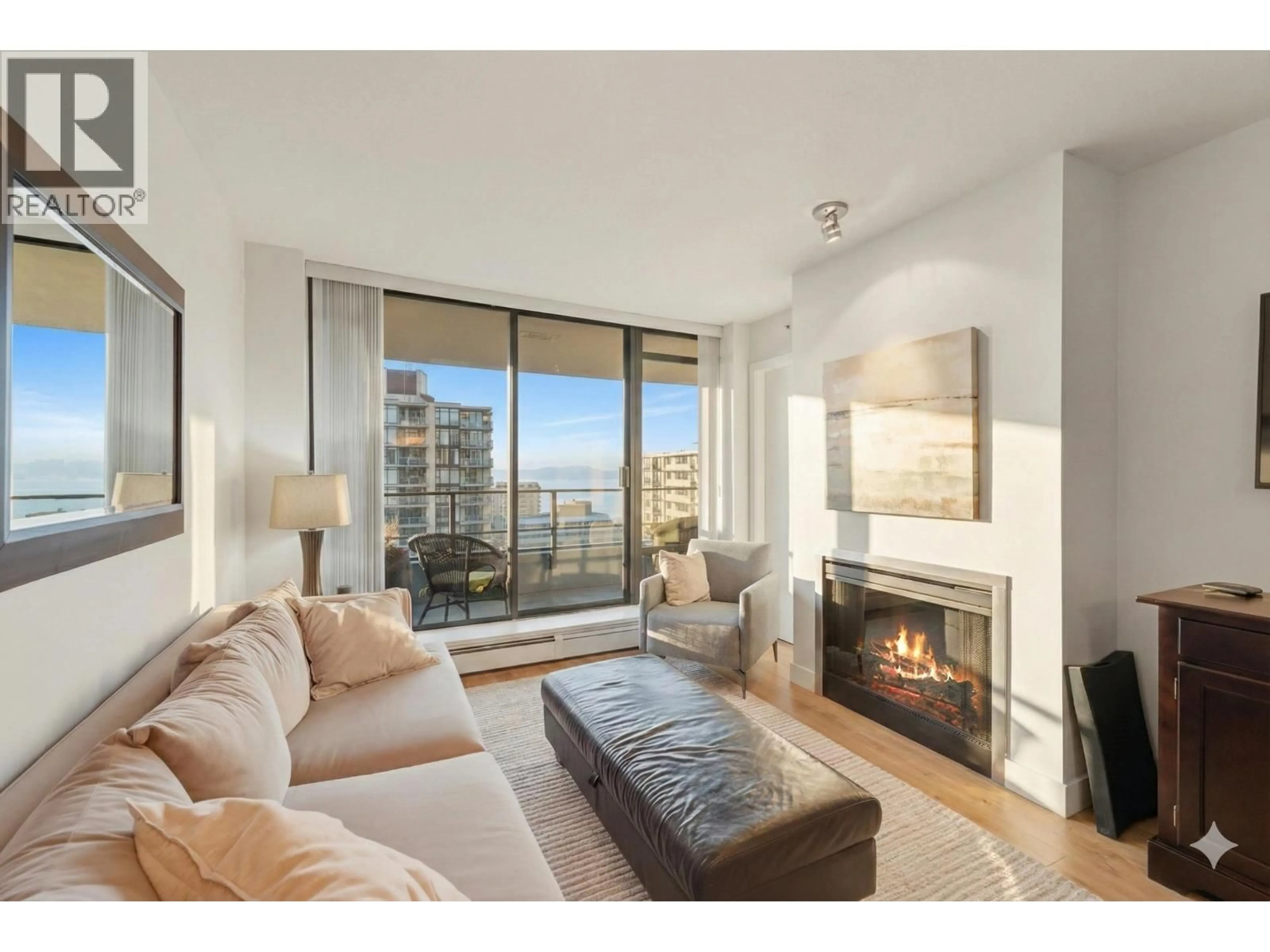 Unknown for 1102 - 151 2ND STREET, North Vancouver British Columbia V7M3P1