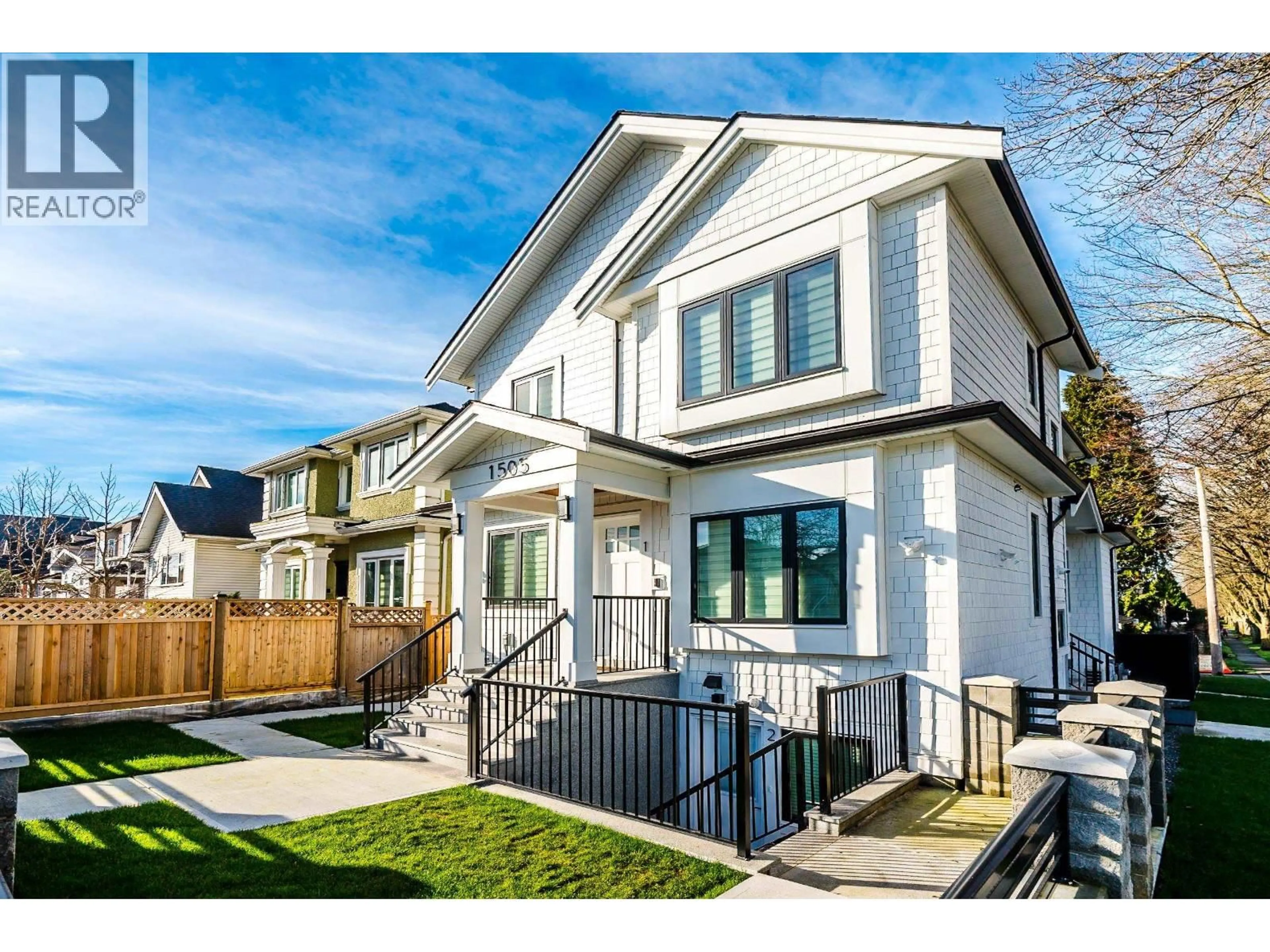 Unknown for 1505 RENFREW STREET, Vancouver British Columbia V5K4C8