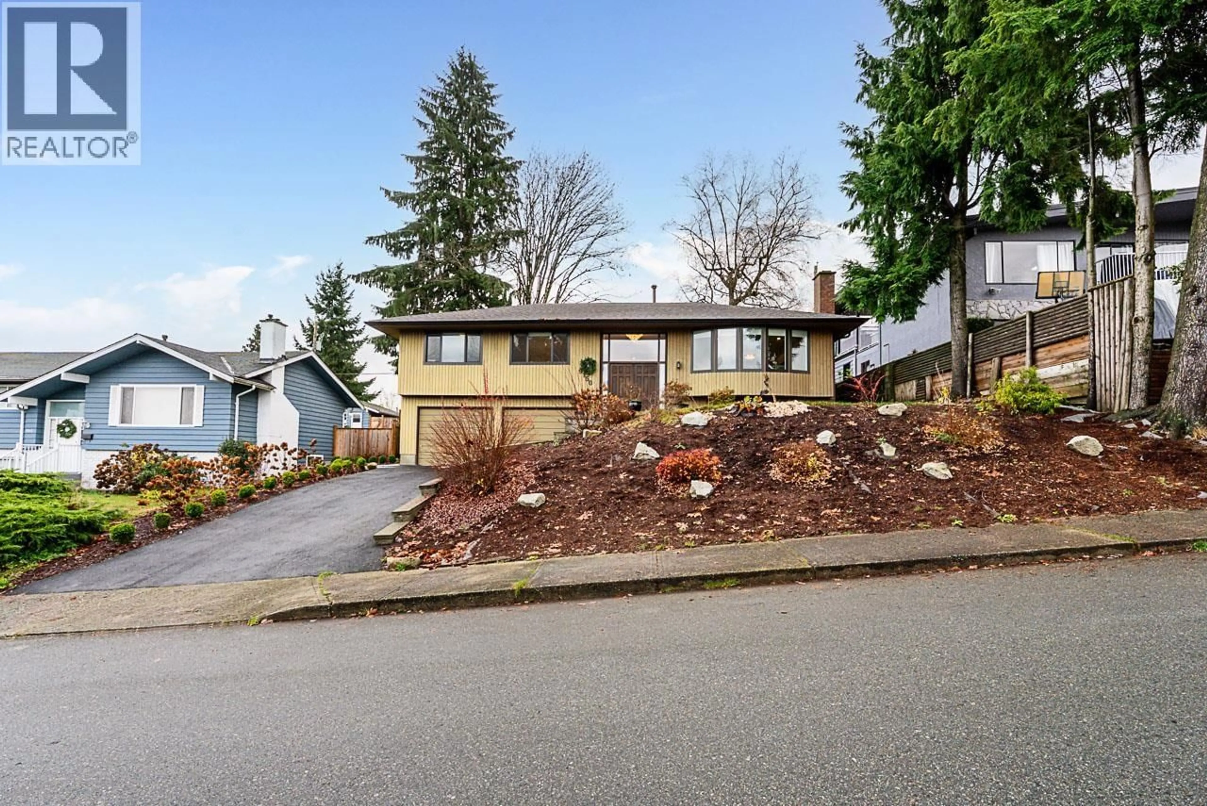 Unknown for 9150 WILBERFORCE STREET, Burnaby British Columbia V3N4C6