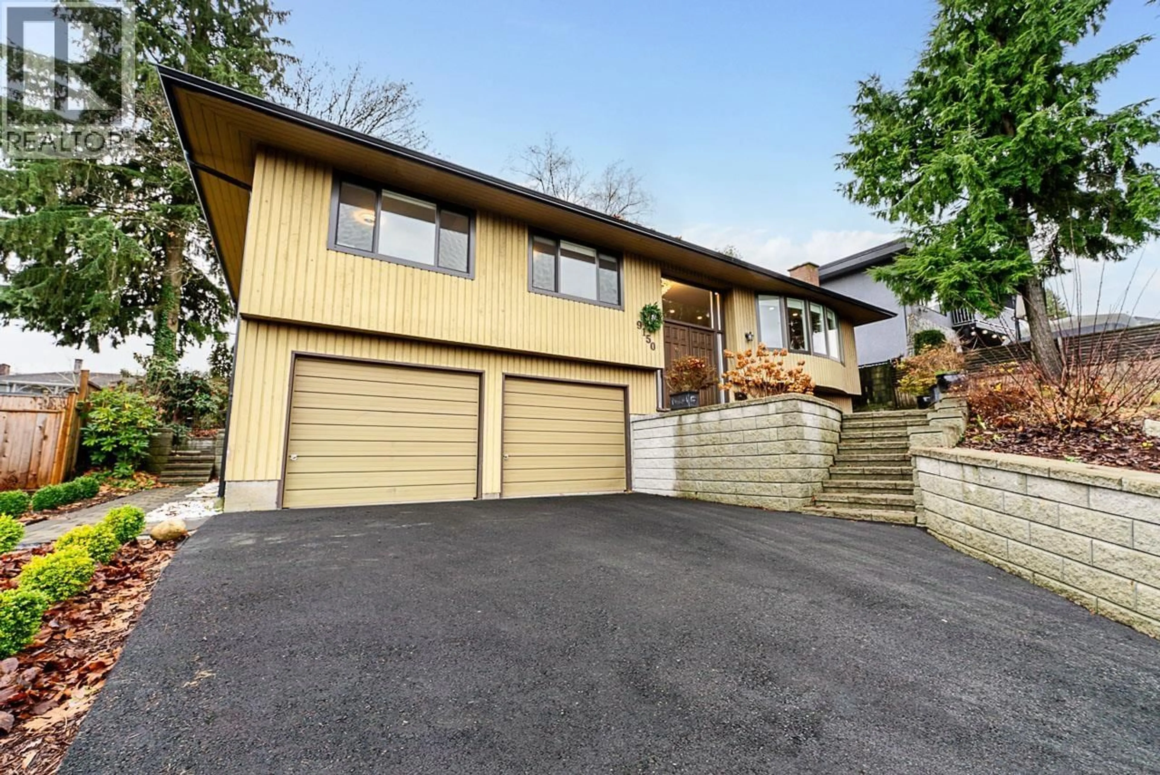 Unknown for 9150 WILBERFORCE STREET, Burnaby British Columbia V3N4C6