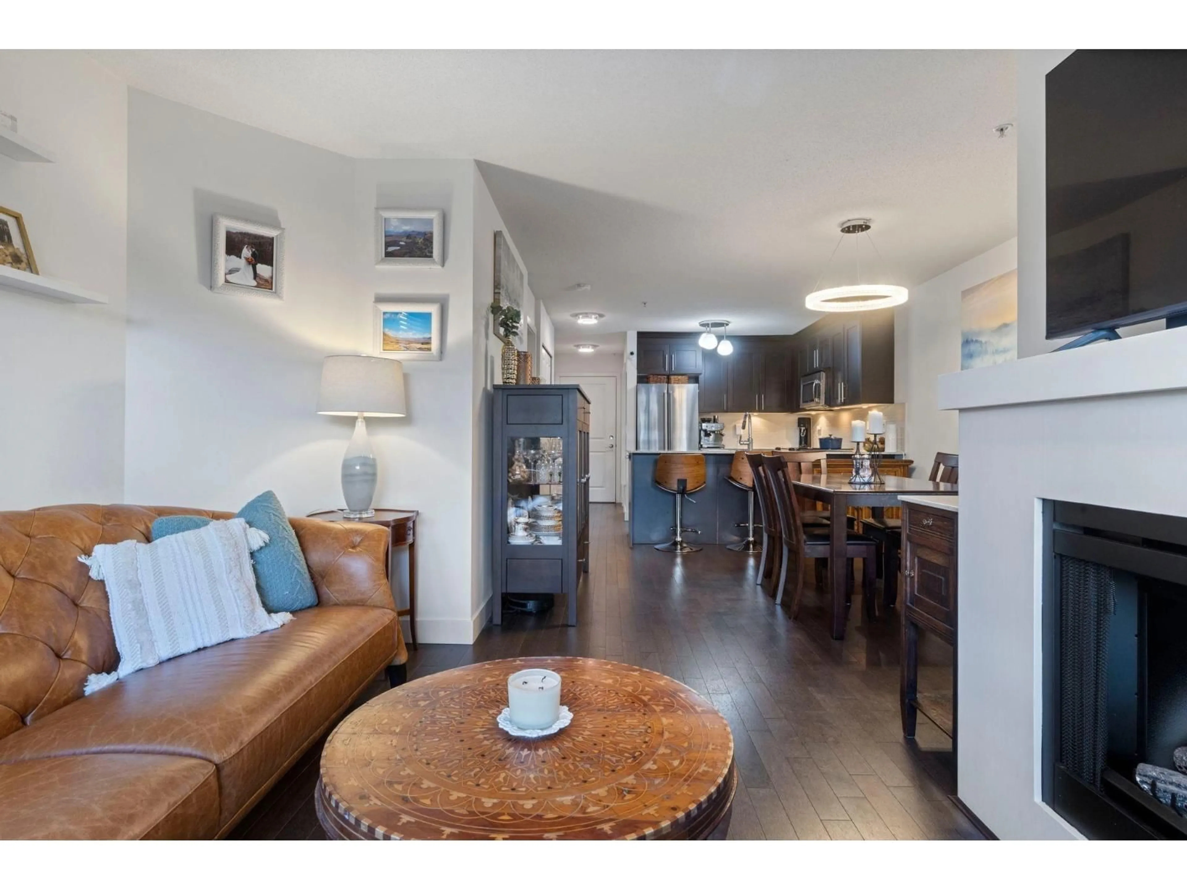 Open concept kitchen, unknown for 105 - 8915 202 STREET, Langley British Columbia V1M0B5