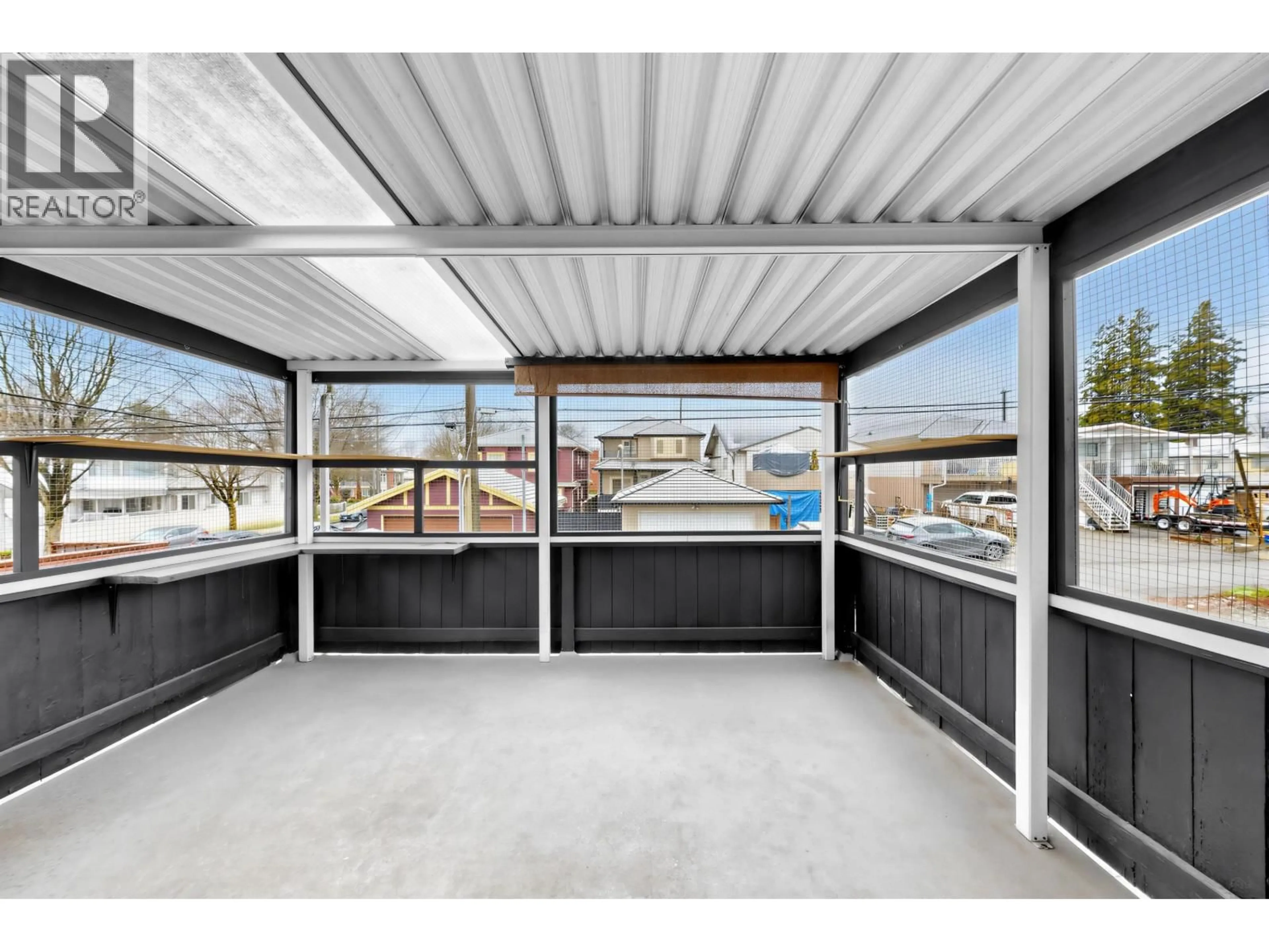 Indoor garage for 6681 SHERBROOKE STREET, Vancouver British Columbia V5X4C8