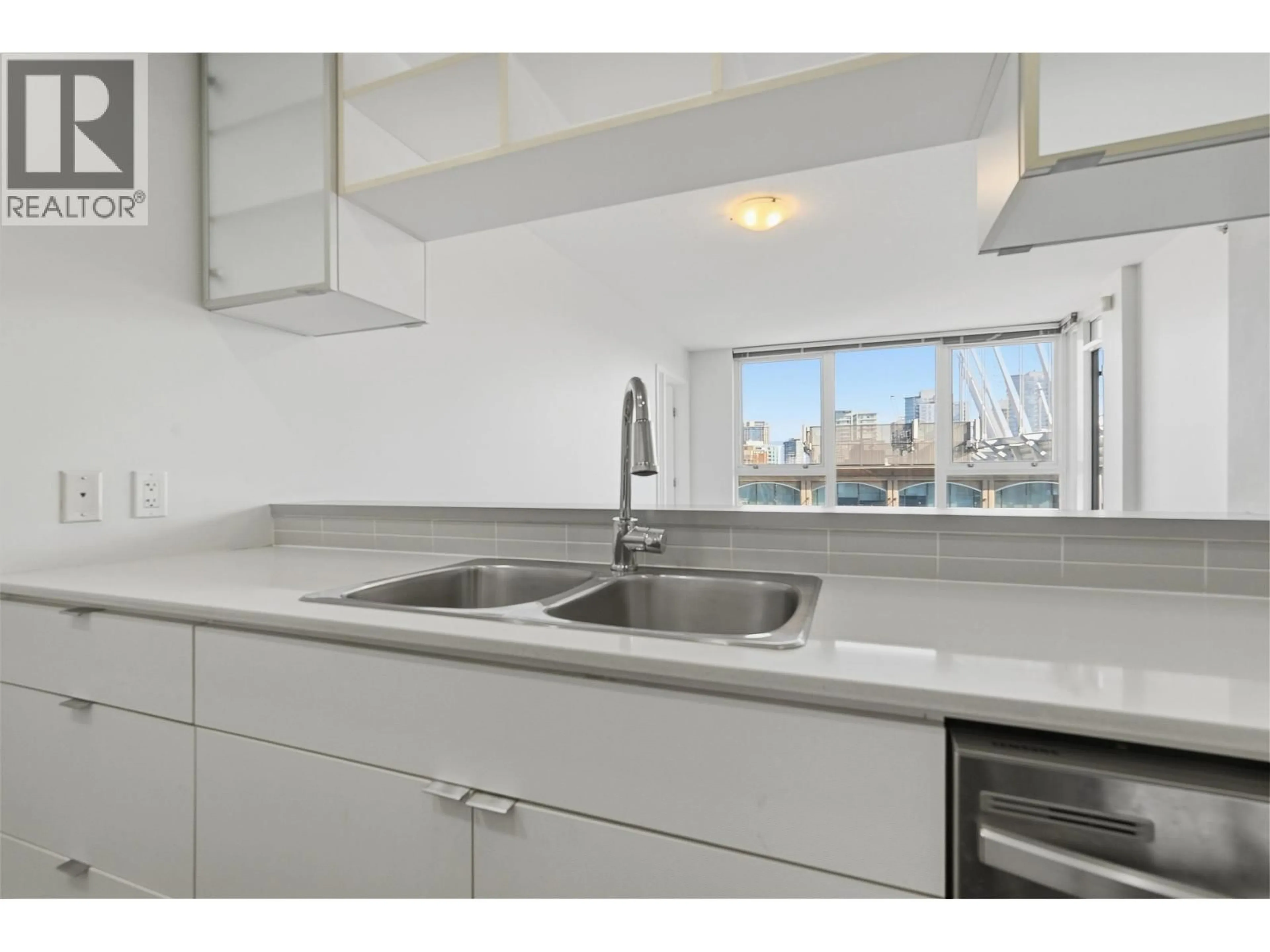 Unknown for 1707 - 928 BEATTY STREET, Vancouver British Columbia V6Z3G6