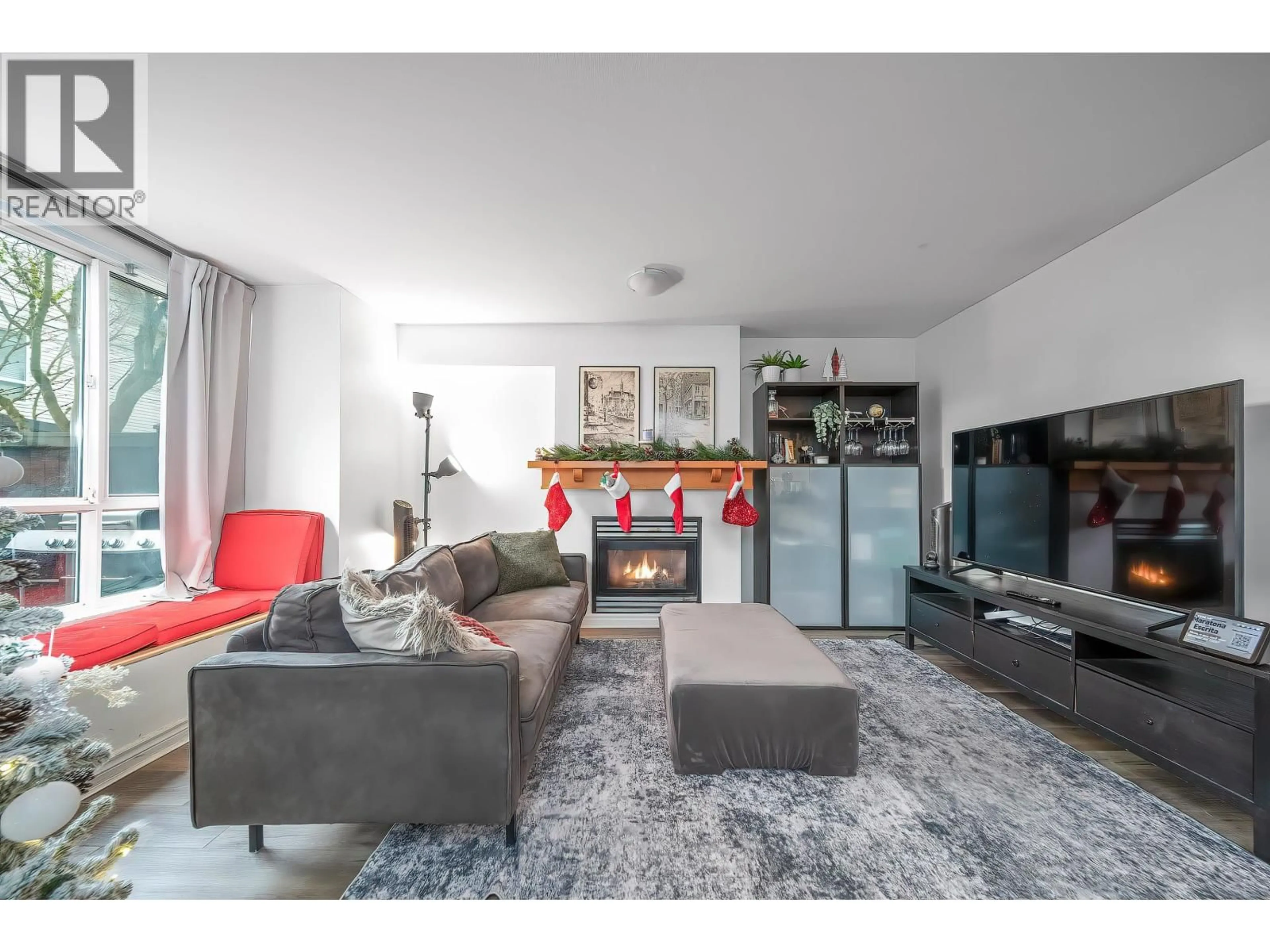 Unknown for 7313 MAGNOLIA TERRACE, Burnaby British Columbia V5E4N3