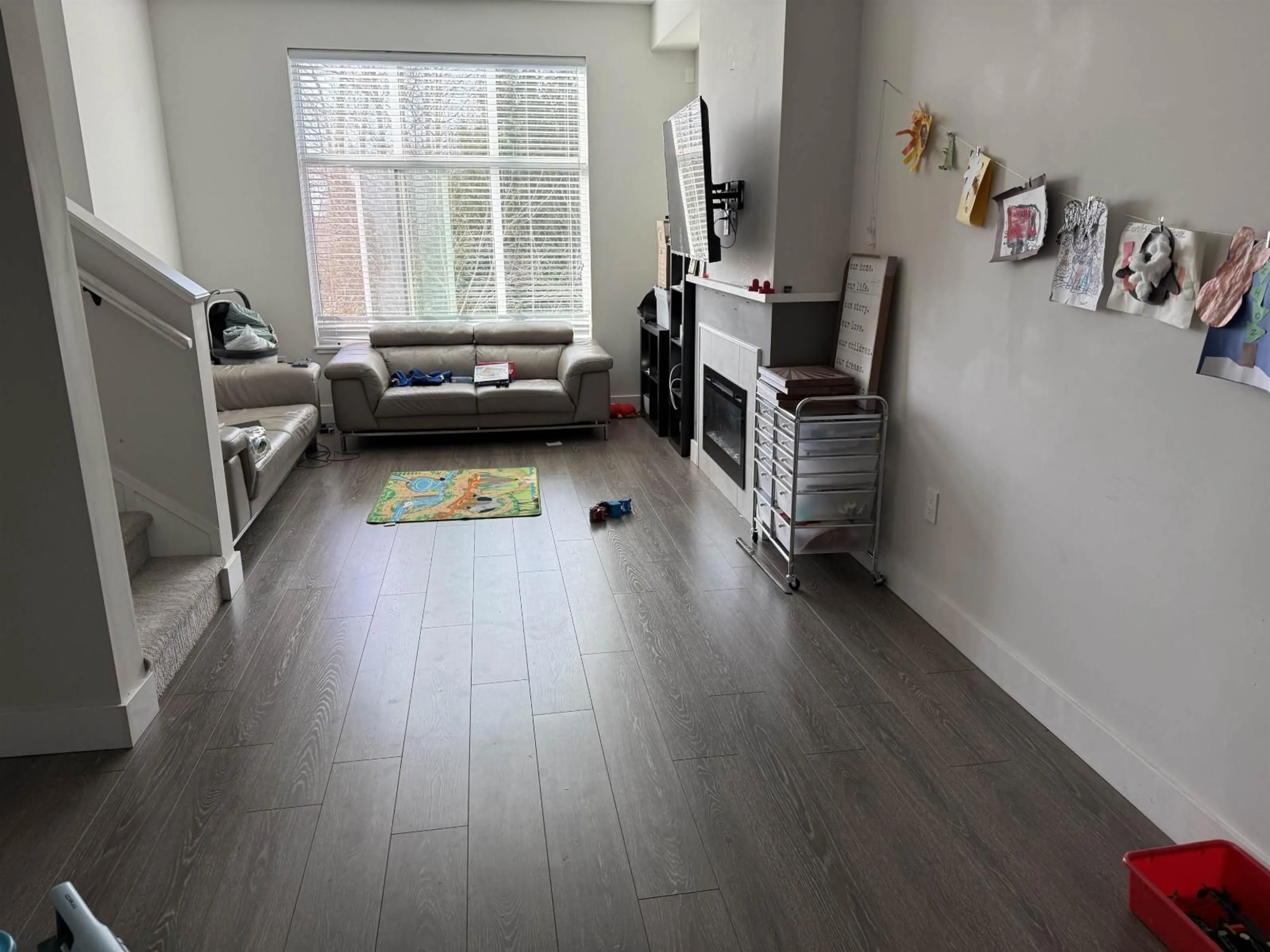 A pic of a room for 2 - 19133 73 AVENUE, Surrey British Columbia V4N6S9