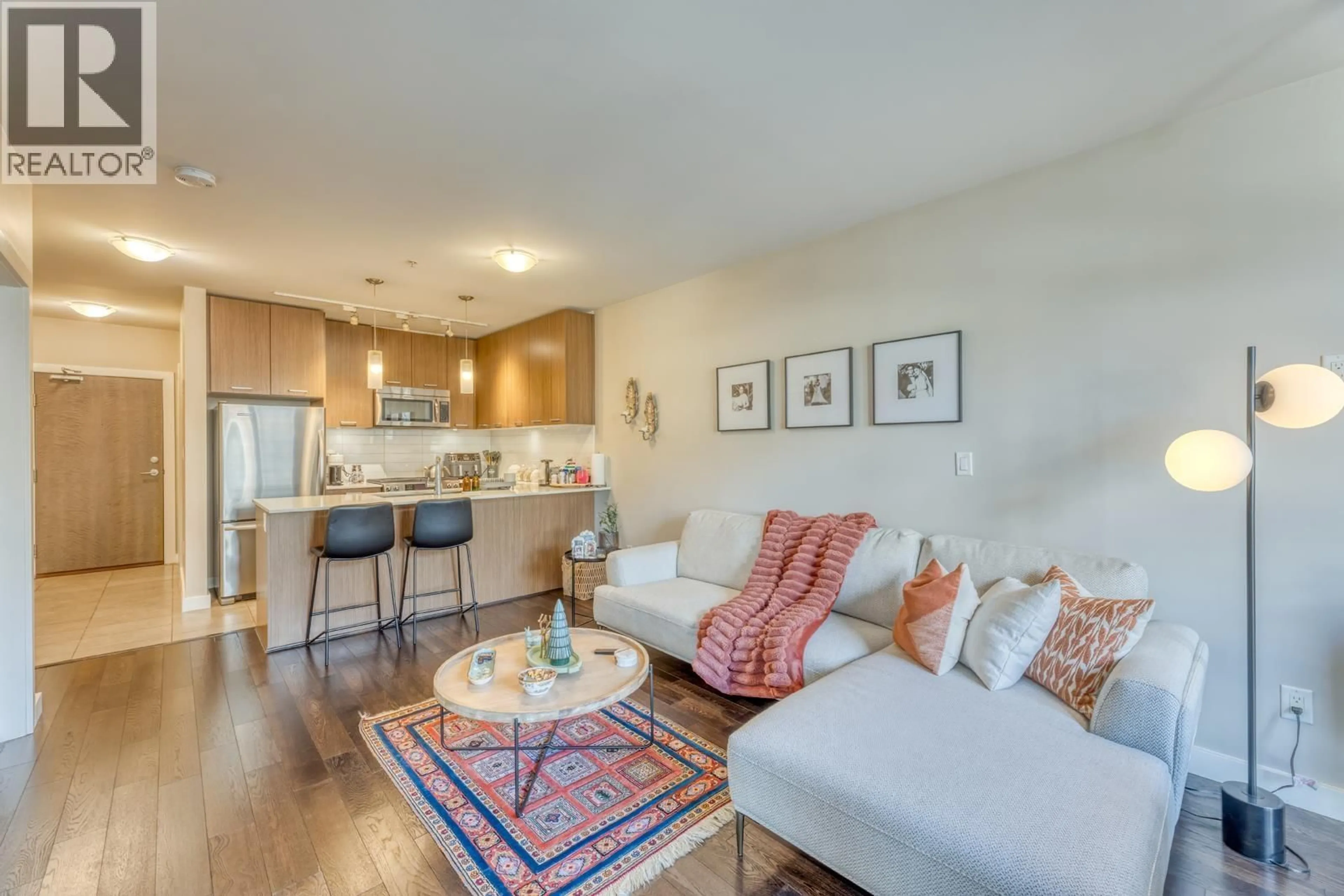 Unknown for 302 - 1182 16TH STREET, North Vancouver British Columbia V7P0B3