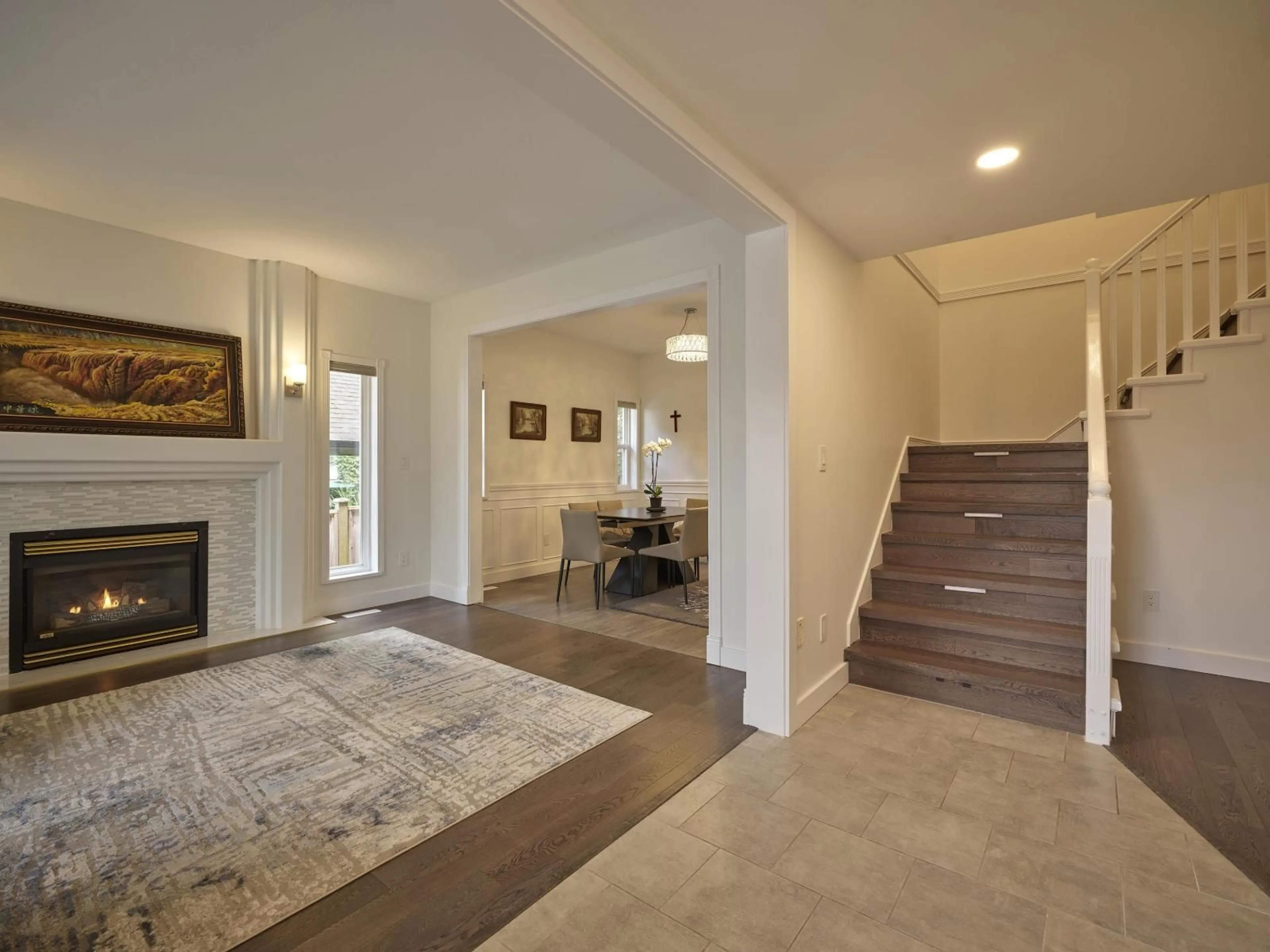 Indoor foyer for 17802 100A AVENUE, Surrey British Columbia V4N5C8