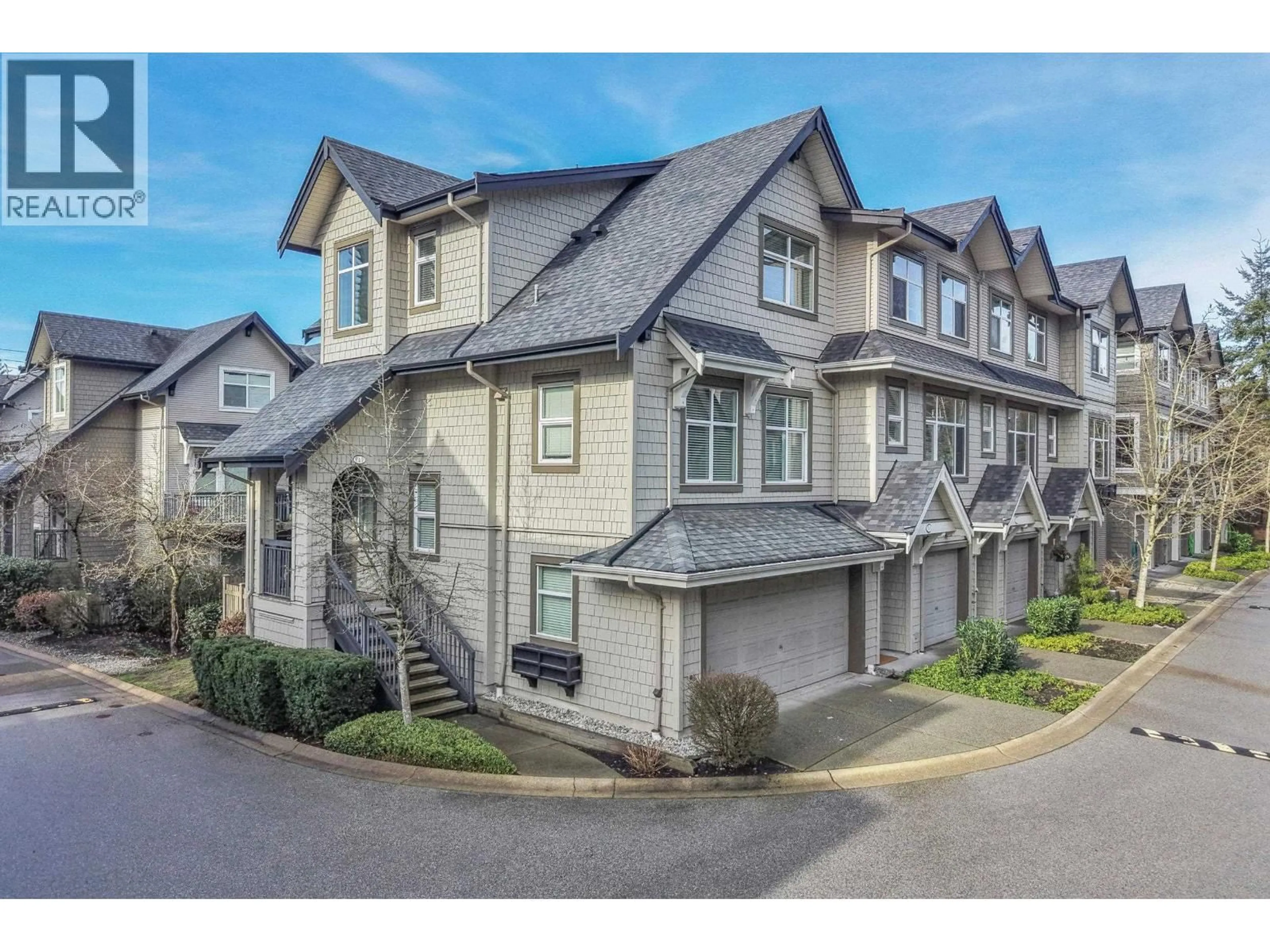 A pic from outside/outdoor area/front of a property/back of a property/a pic from drone, street for 717 PREMIER STREET, North Vancouver British Columbia V7J0A5