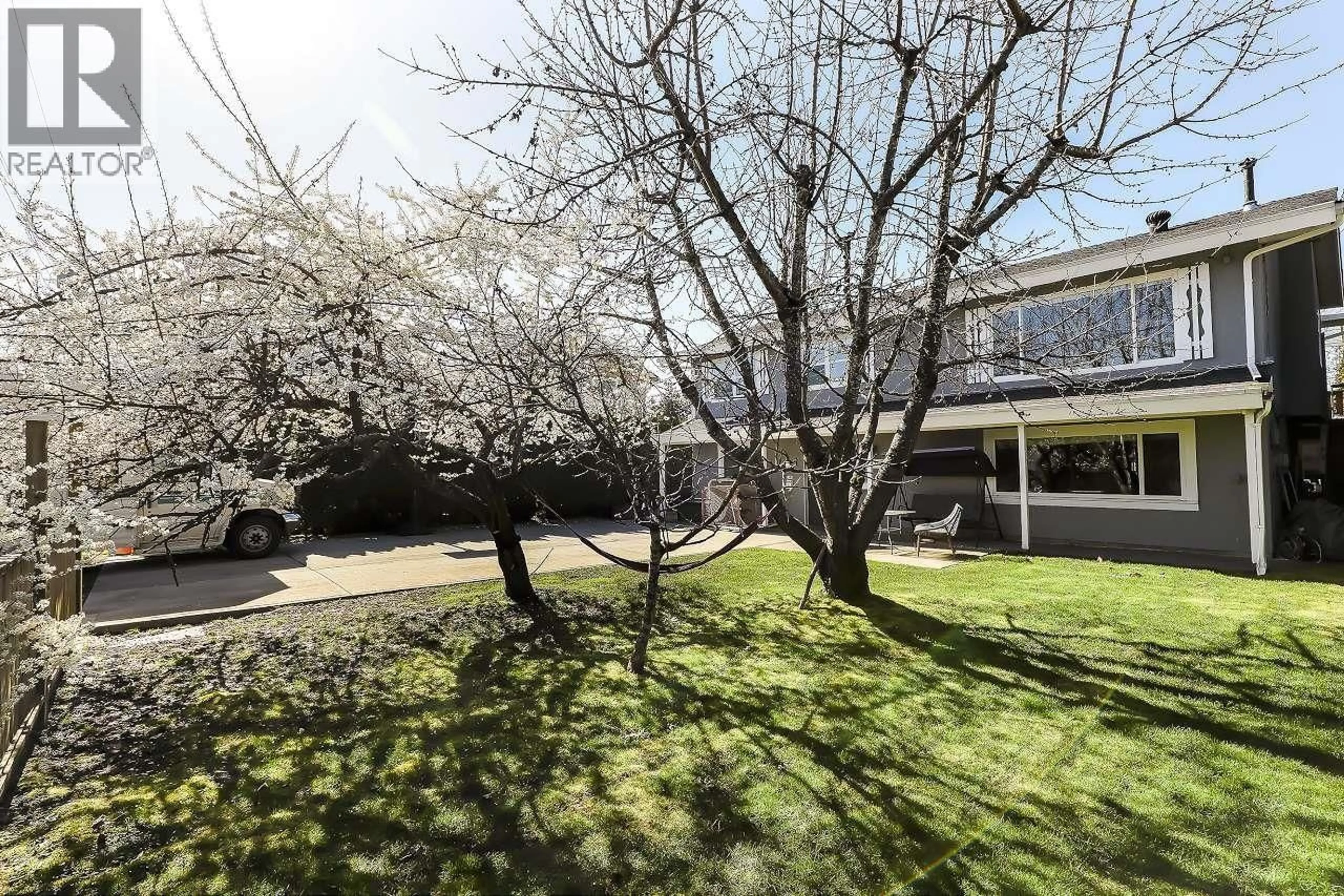 Unknown for 5007 60A STREET, Ladner British Columbia V4K3K6