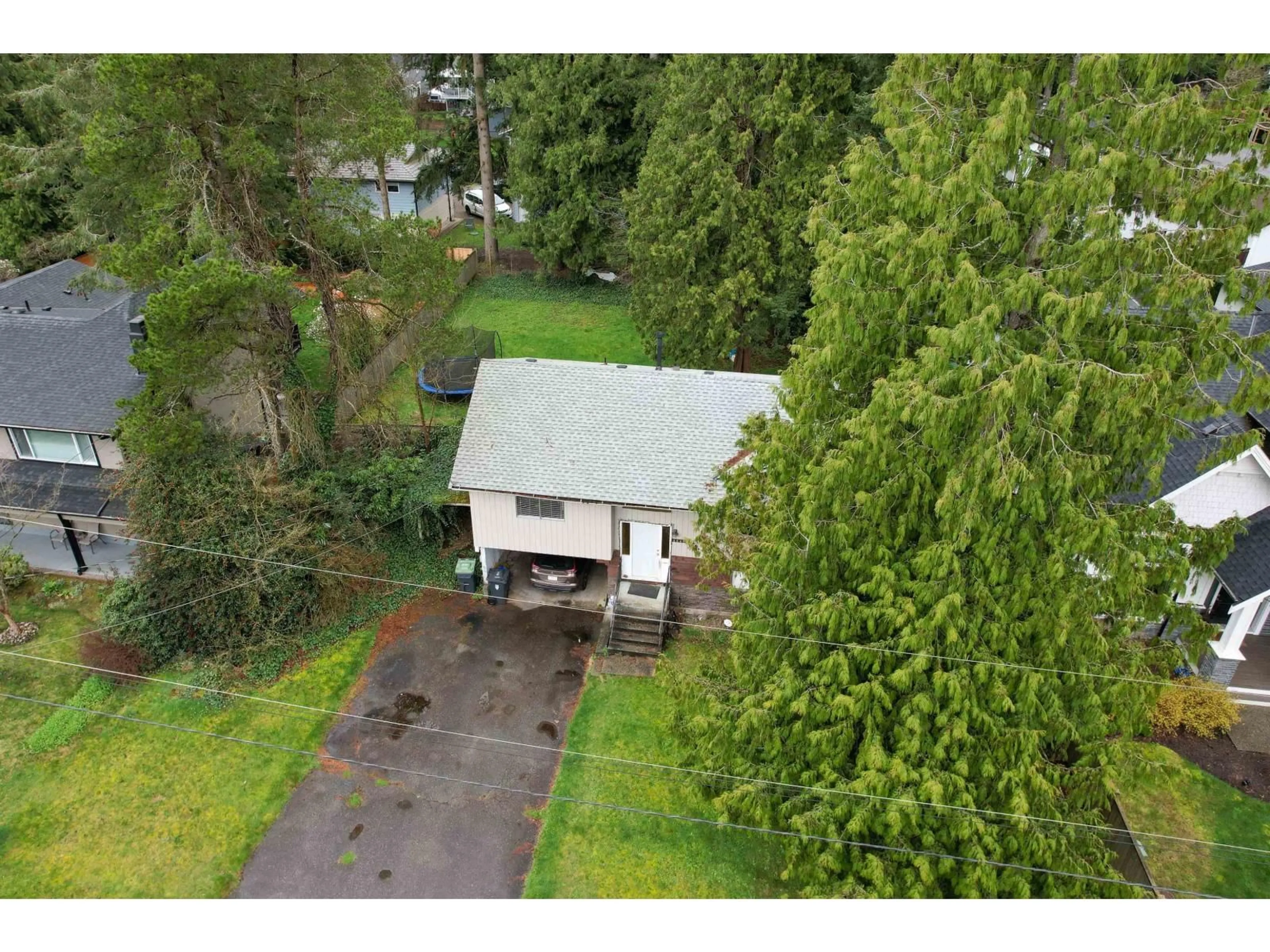 A pic from outside/outdoor area/front of a property/back of a property/a pic from drone, street for 4047 204B STREET, Langley British Columbia V3V1A8
