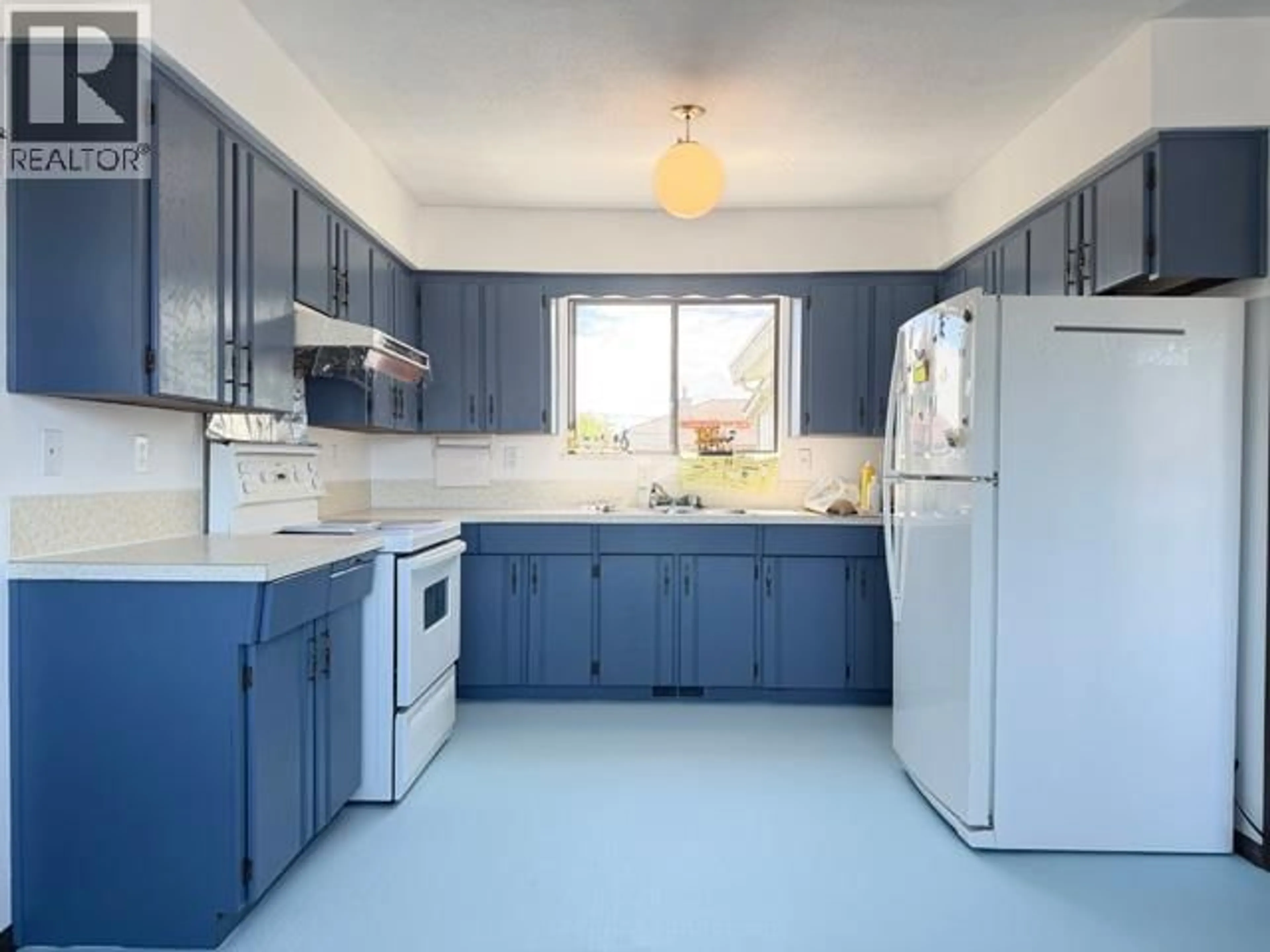 Standard kitchen, ceramic/tile floor for 10640 ANAHIM DRIVE, Richmond British Columbia V7A3C5