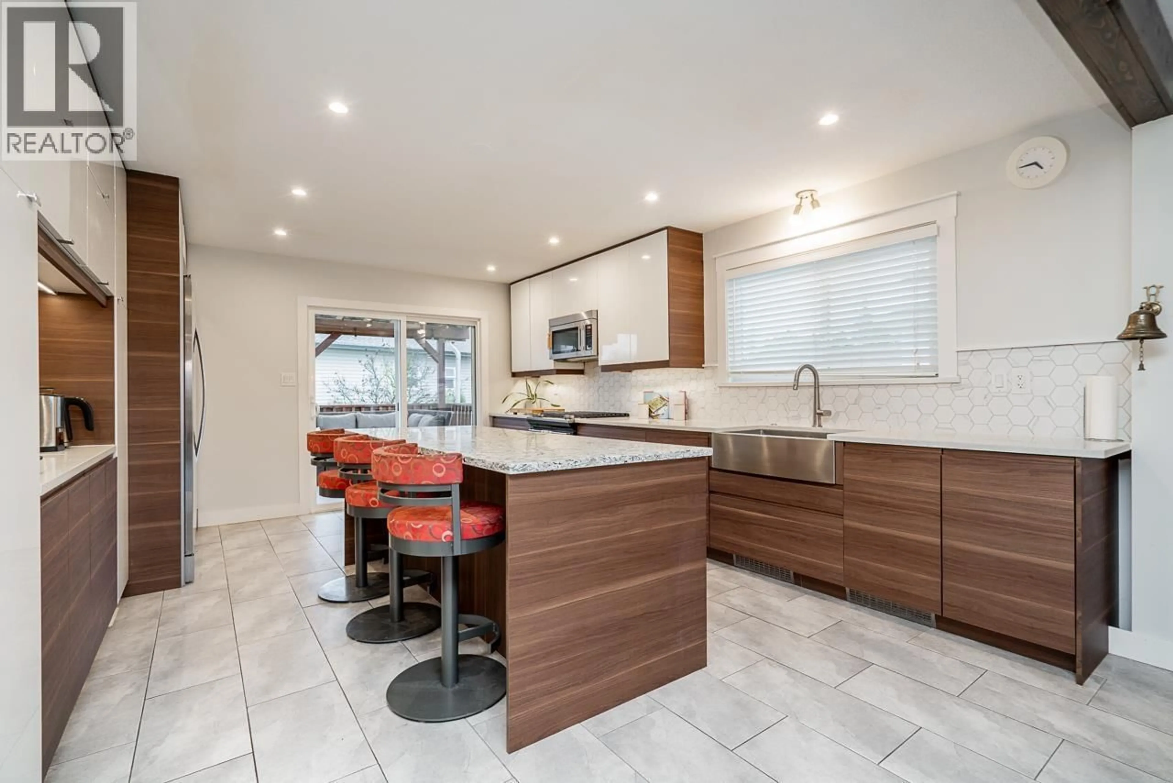 Contemporary kitchen, ceramic/tile floor for 22878 REID AVENUE, Maple Ridge British Columbia V2X9W9