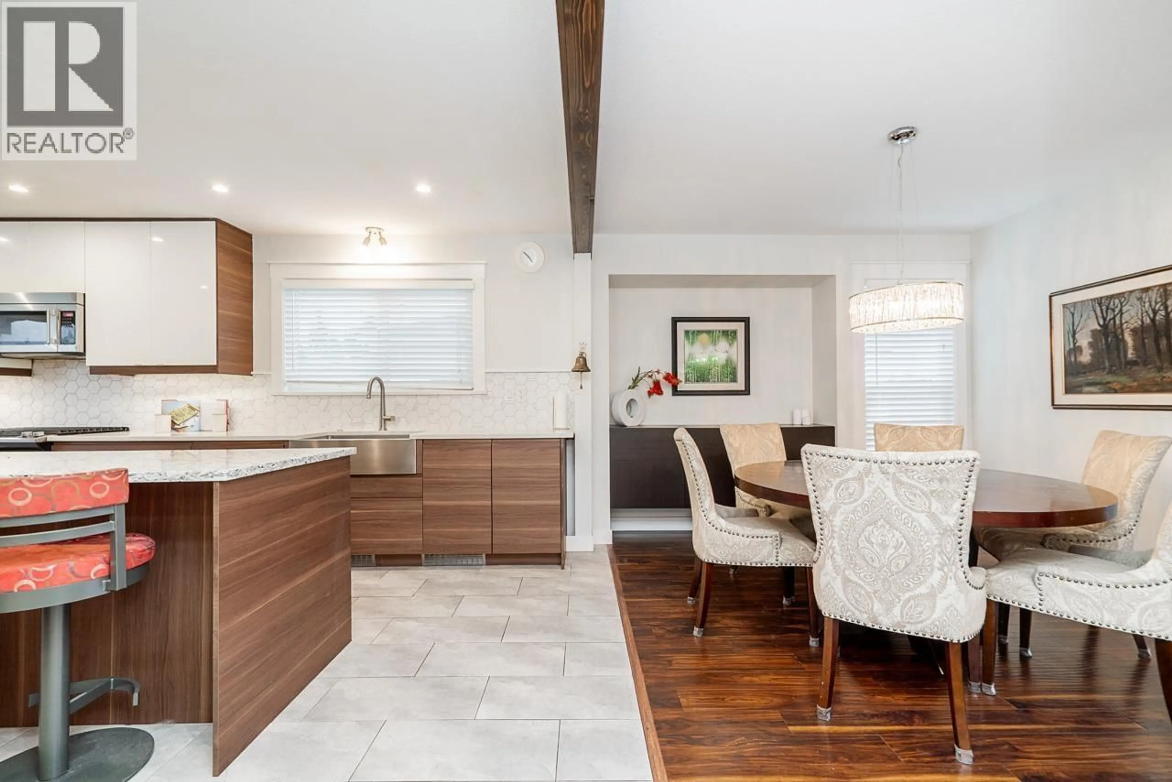 Open concept kitchen, ceramic/tile floor for 22878 REID AVENUE, Maple Ridge British Columbia V2X9W9