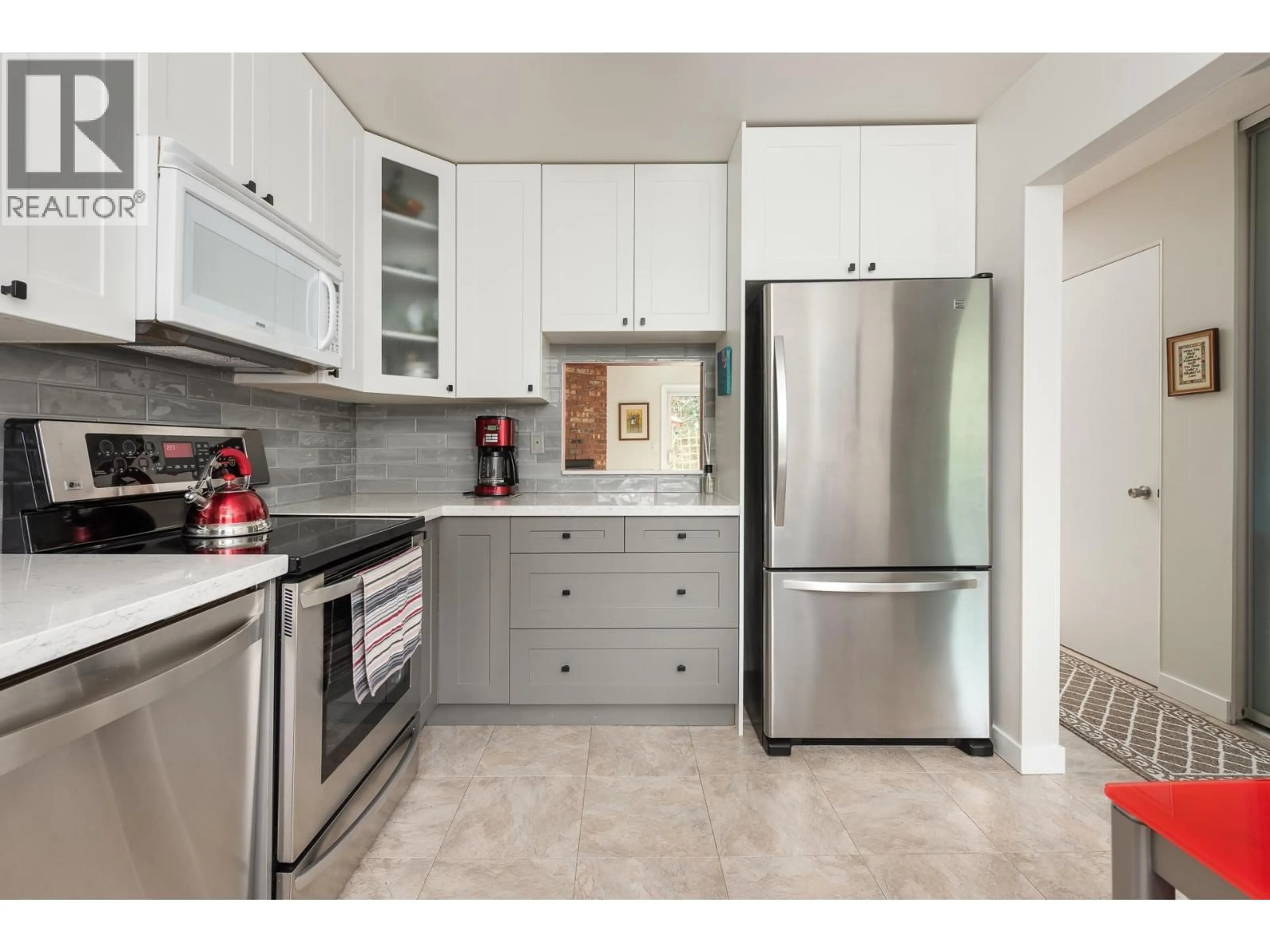 Unknown for 4603 HOSKINS ROAD, North Vancouver British Columbia V7K2R2