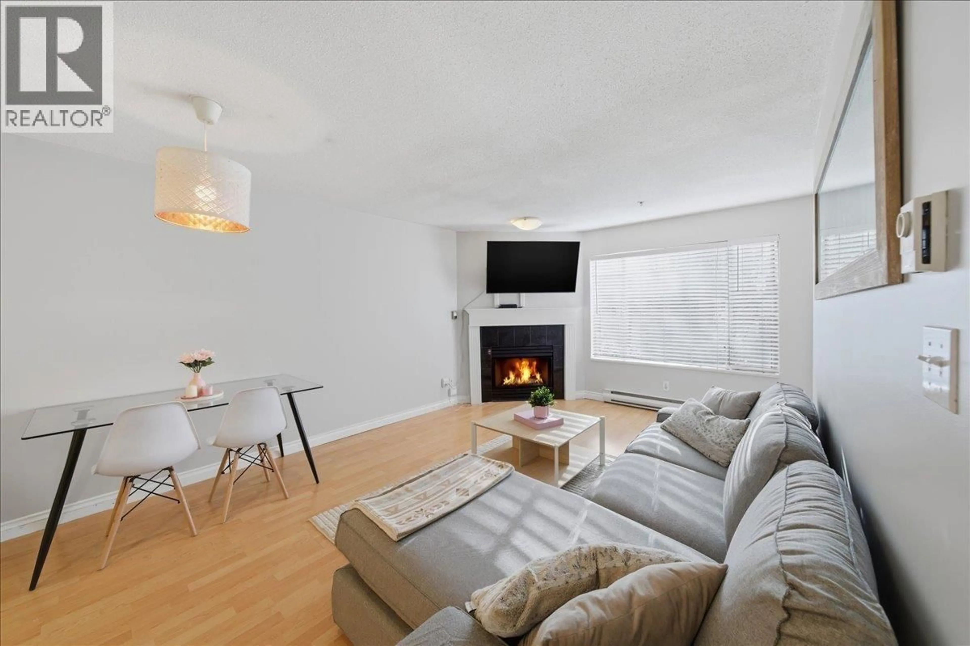 Unknown for 303 - 1433 1ST AVENUE, Vancouver British Columbia V5N1A4