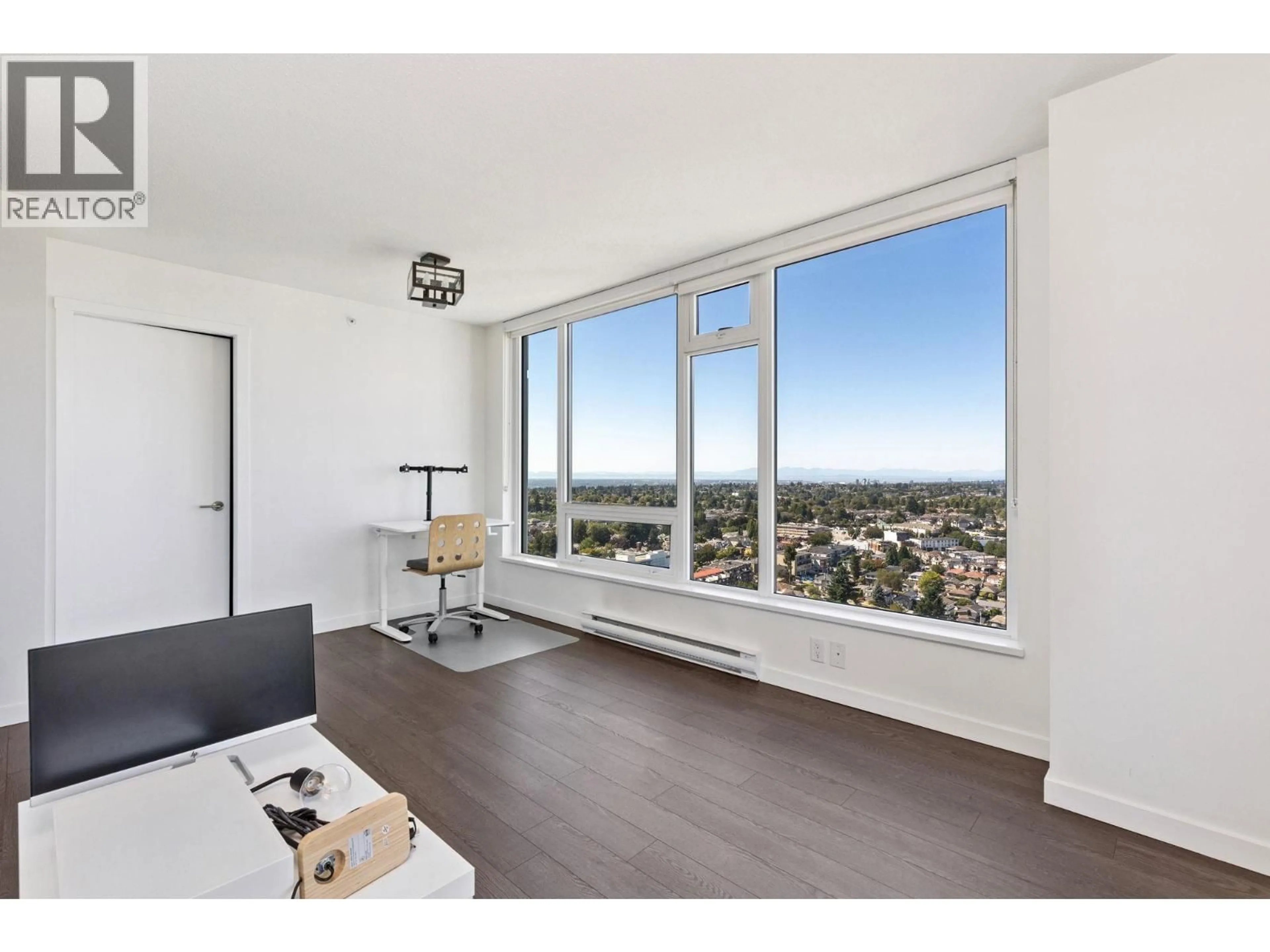 A pic of a room for 2902 - 5515 BOUNDARY ROAD, Vancouver British Columbia V5R0E3