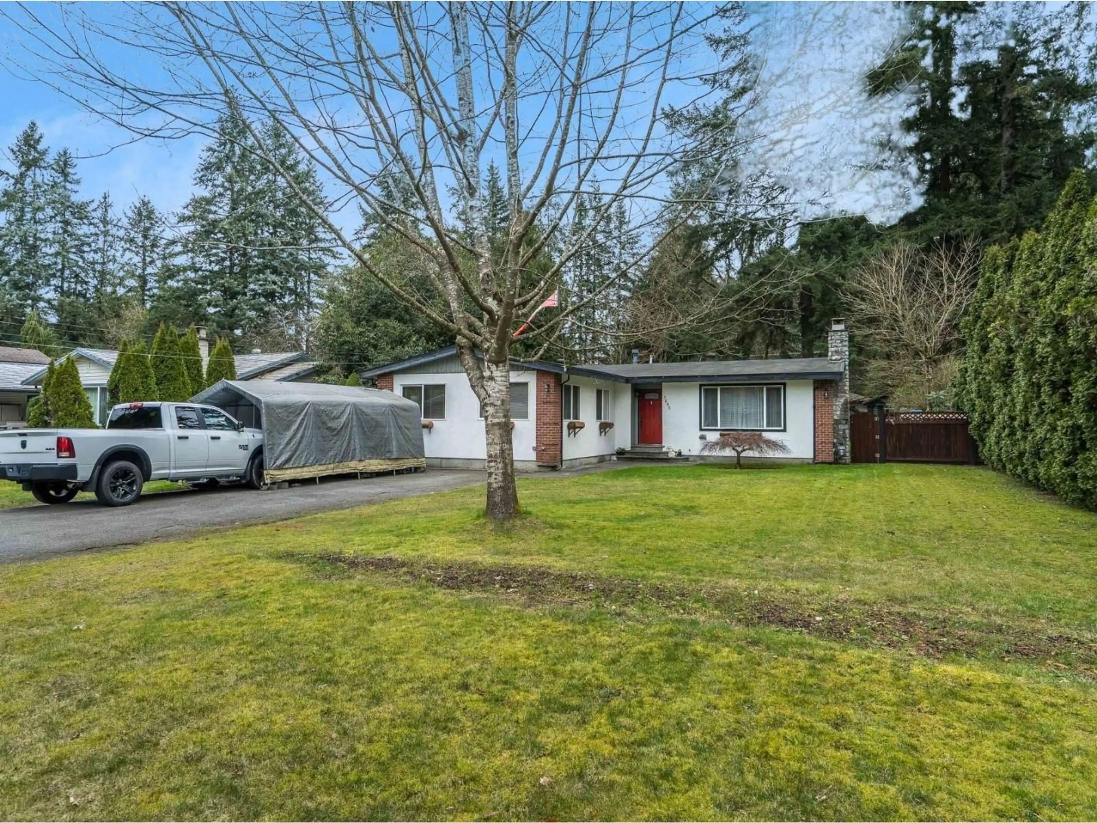 A pic from outside/outdoor area/front of a property/back of a property/a pic from drone, street for 3682 207B STREET, Langley British Columbia V3A2G4