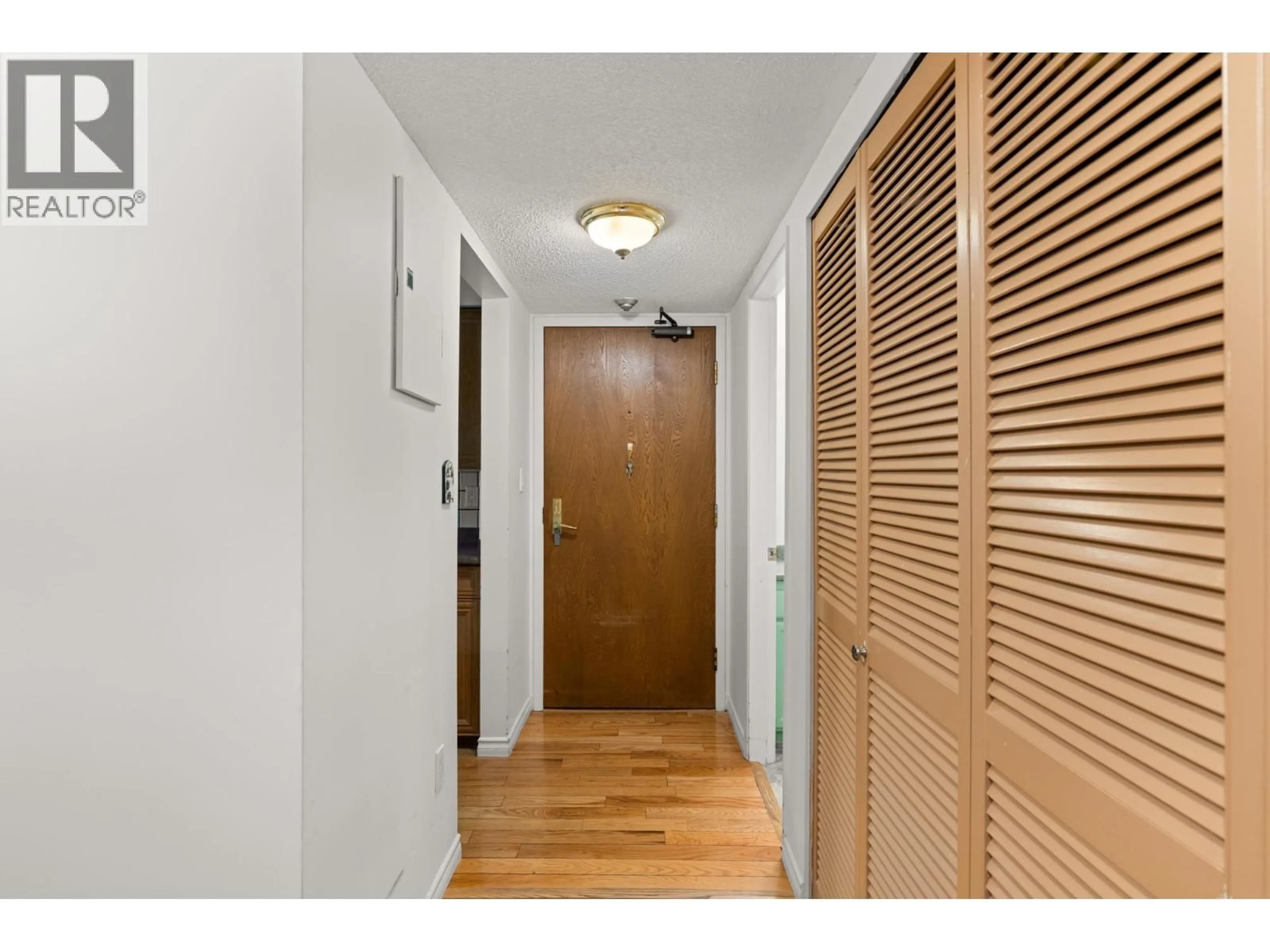 Unknown for 101 - 2320 40TH AVENUE, Vancouver British Columbia V6M4H6