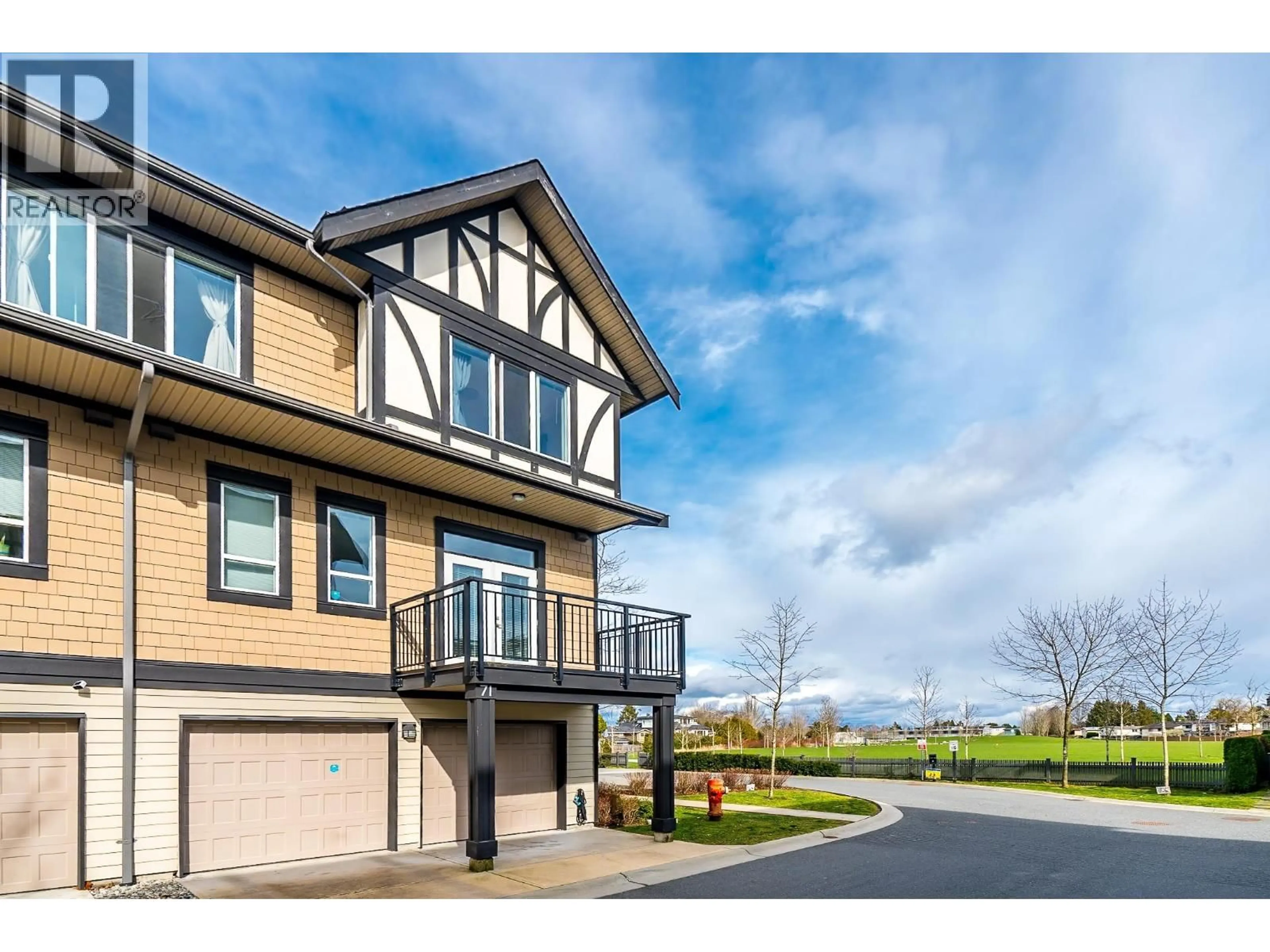 Home with vinyl exterior material, mountain view for 71 - 10388 NO. 2 ROAD, Richmond British Columbia V7E0B9